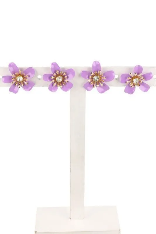 2 Pares Aretes Flor Color sold by Shasa