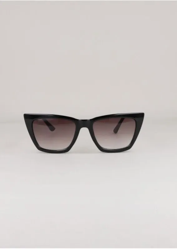 Lentes sol cat eye sold by Shasa
