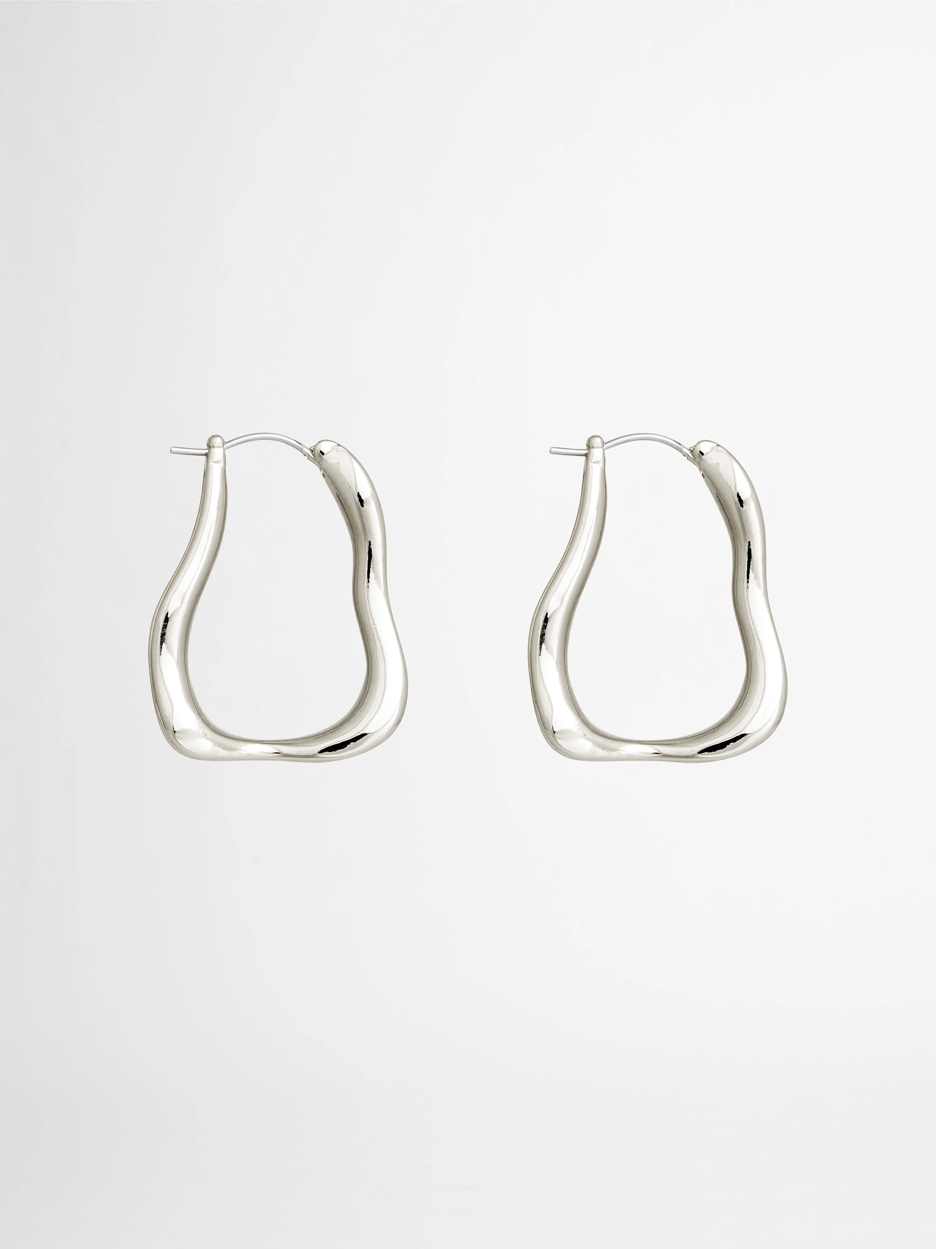 RASHIDA HOOP EARRINGS sold by Sheike product image thumbnail 3