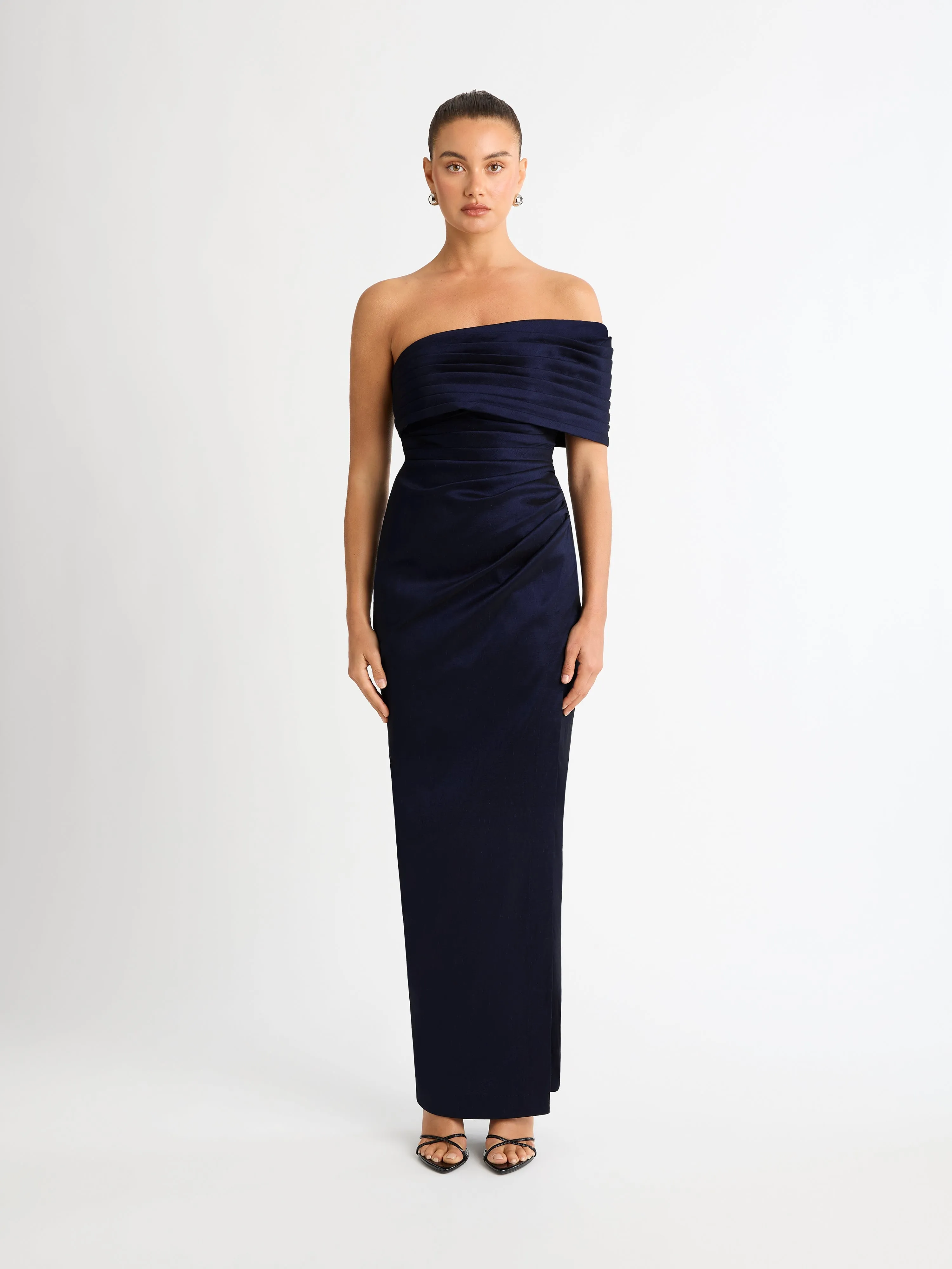 GISELLE GOWN sold by Sheike product image thumbnail 5
