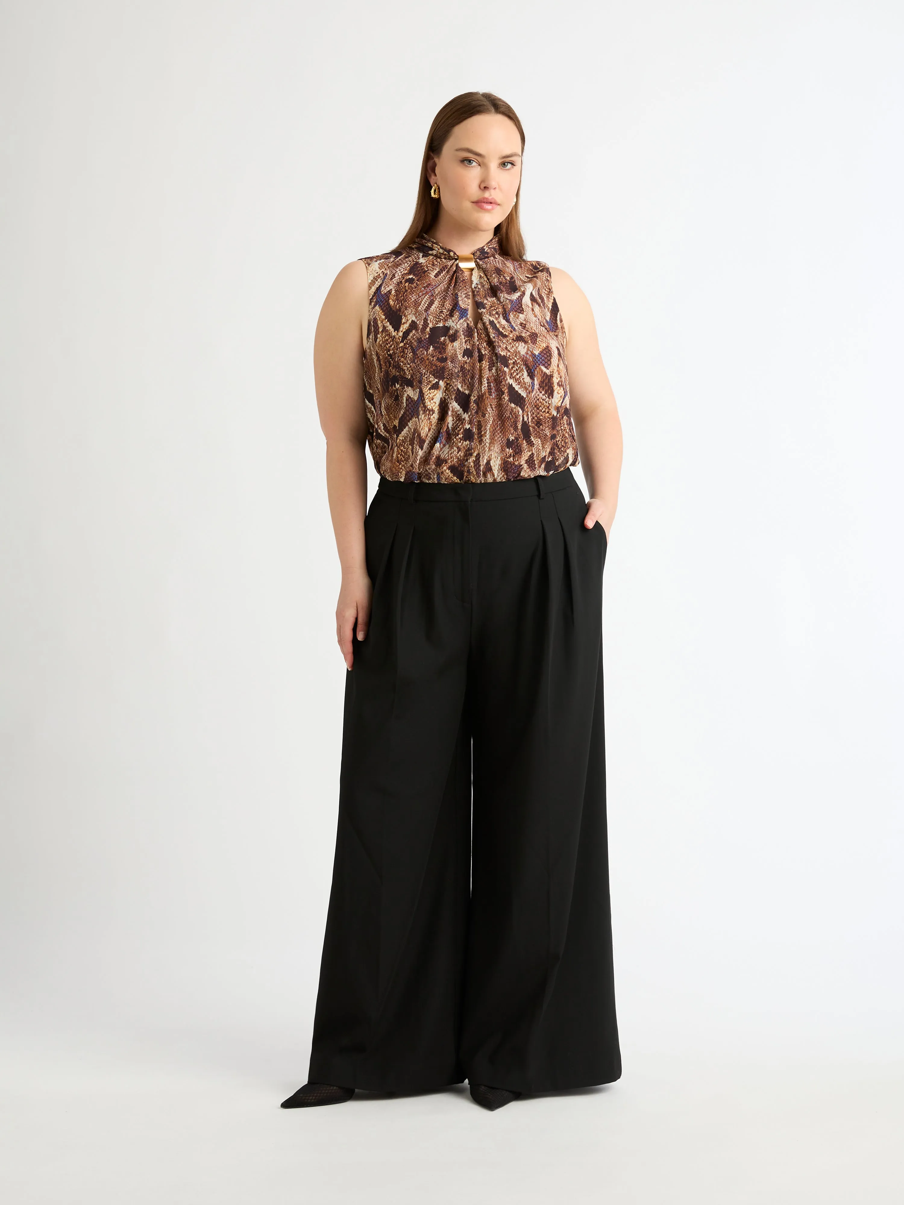 EMBER BOUSE sold by Sheike product image thumbnail 4