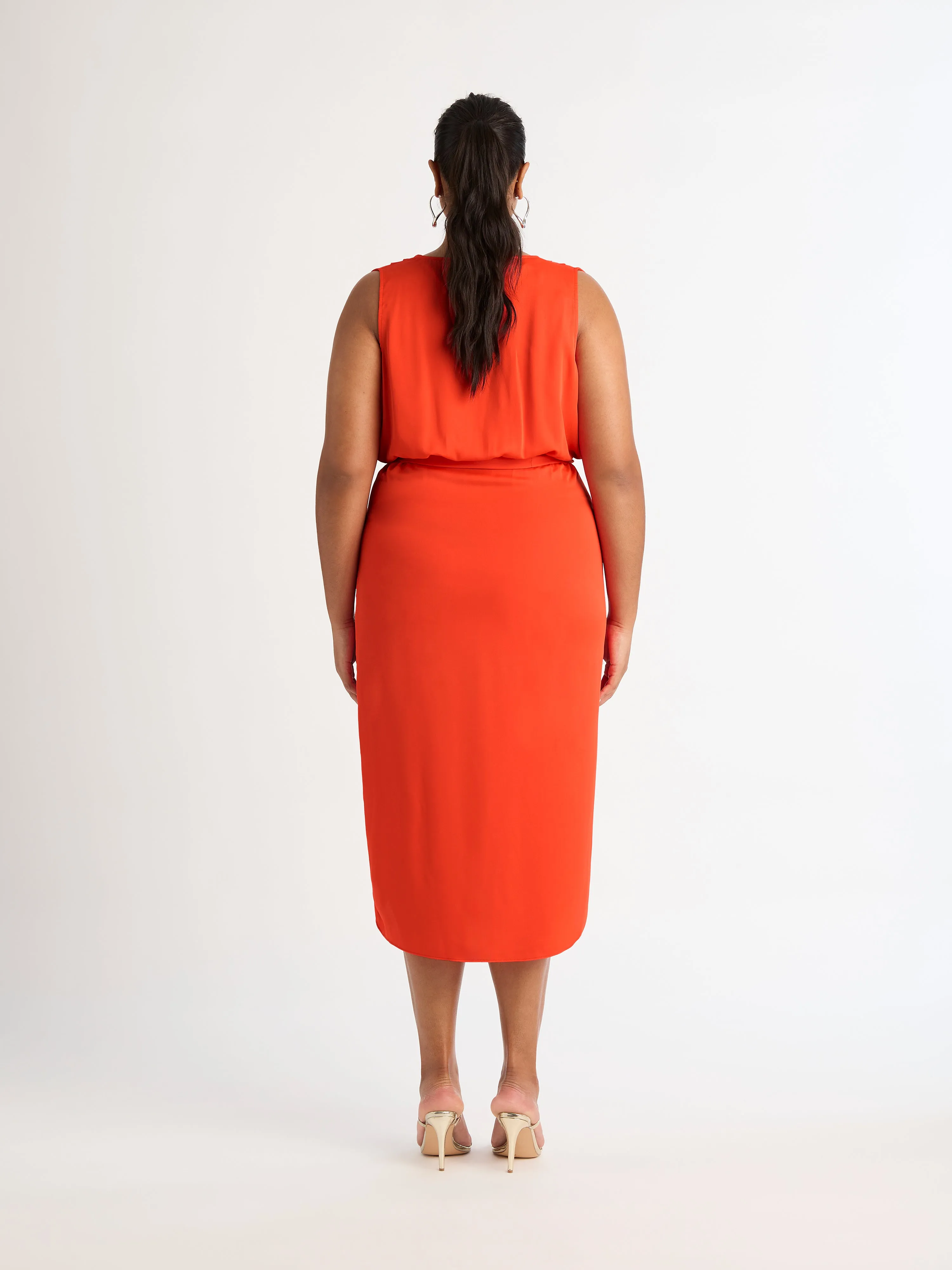 SASKIA MIDI DRESS sold by Sheike product image thumbnail 5