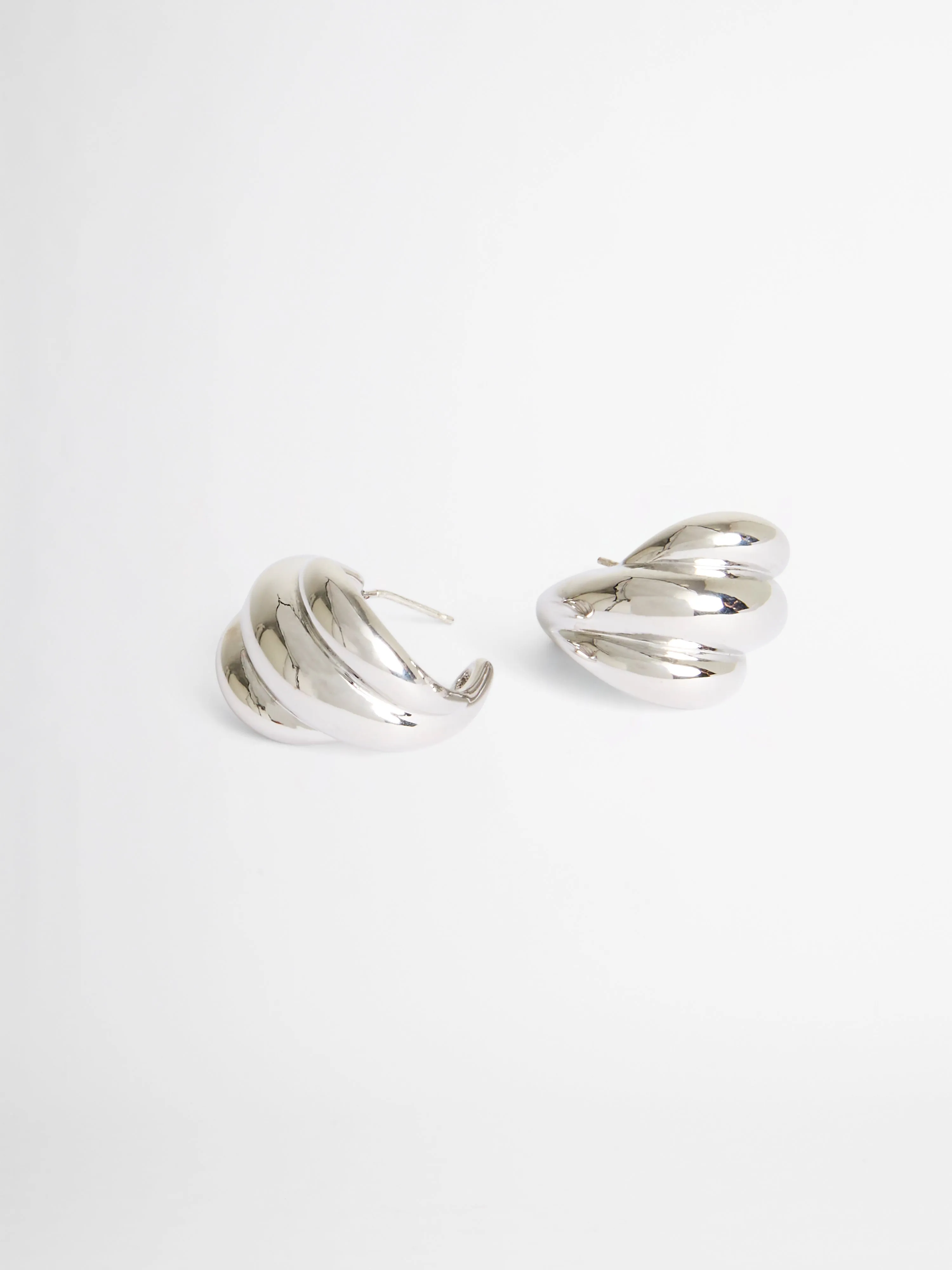 VENUS STUD EARRINGS sold by Sheike product image thumbnail 2