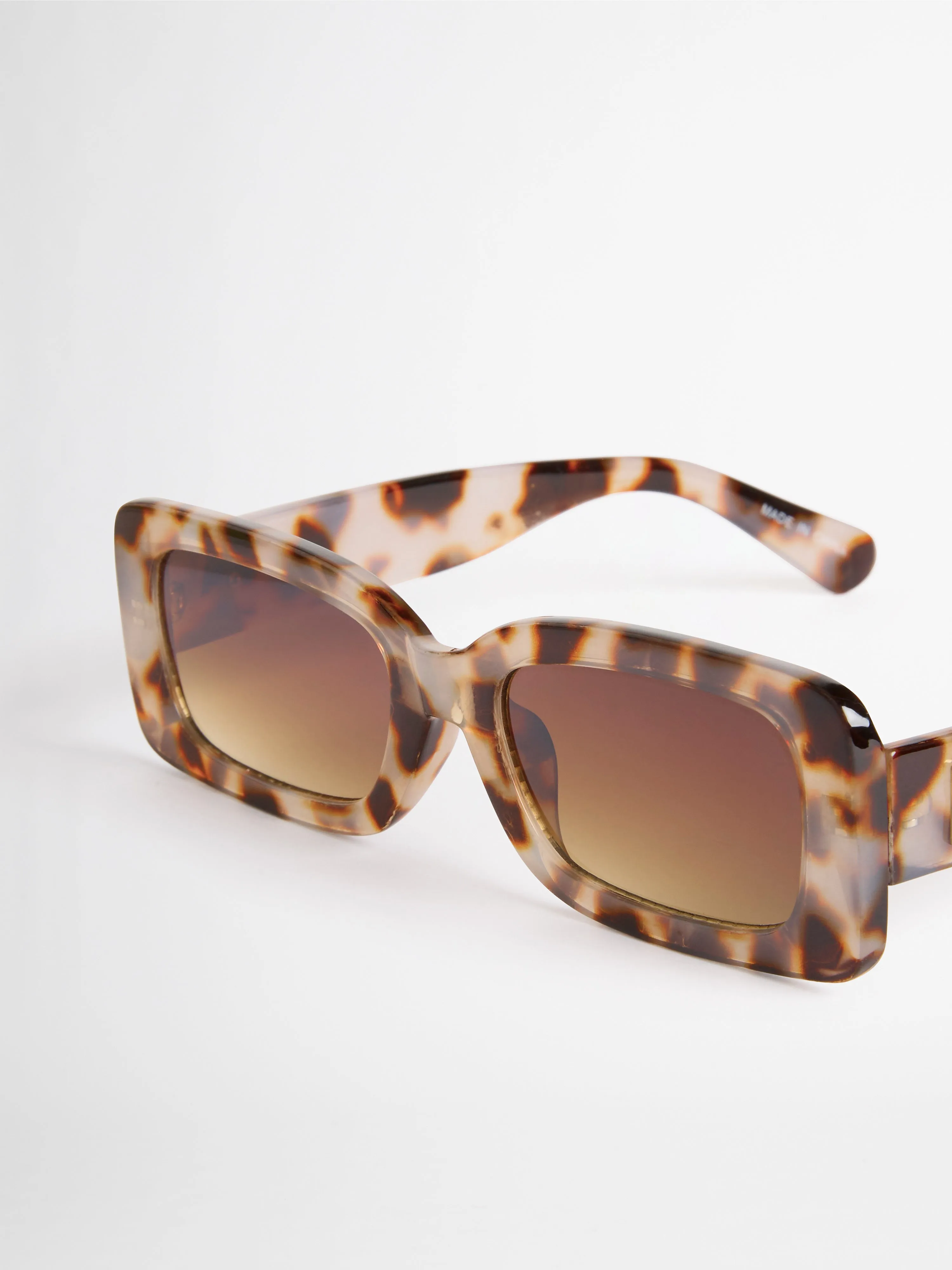LILY SUNGLASSES sold by Sheike product image thumbnail 2