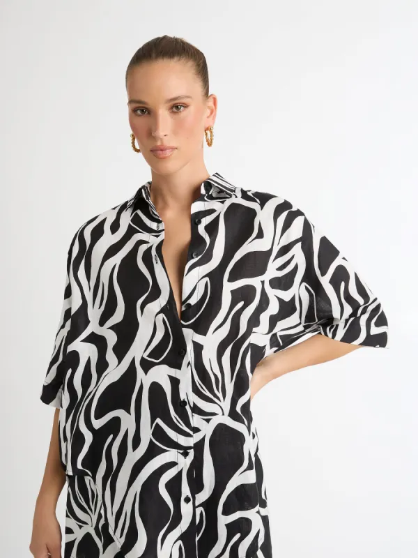 INTUITION LINEN SHIRT sold by Sheike