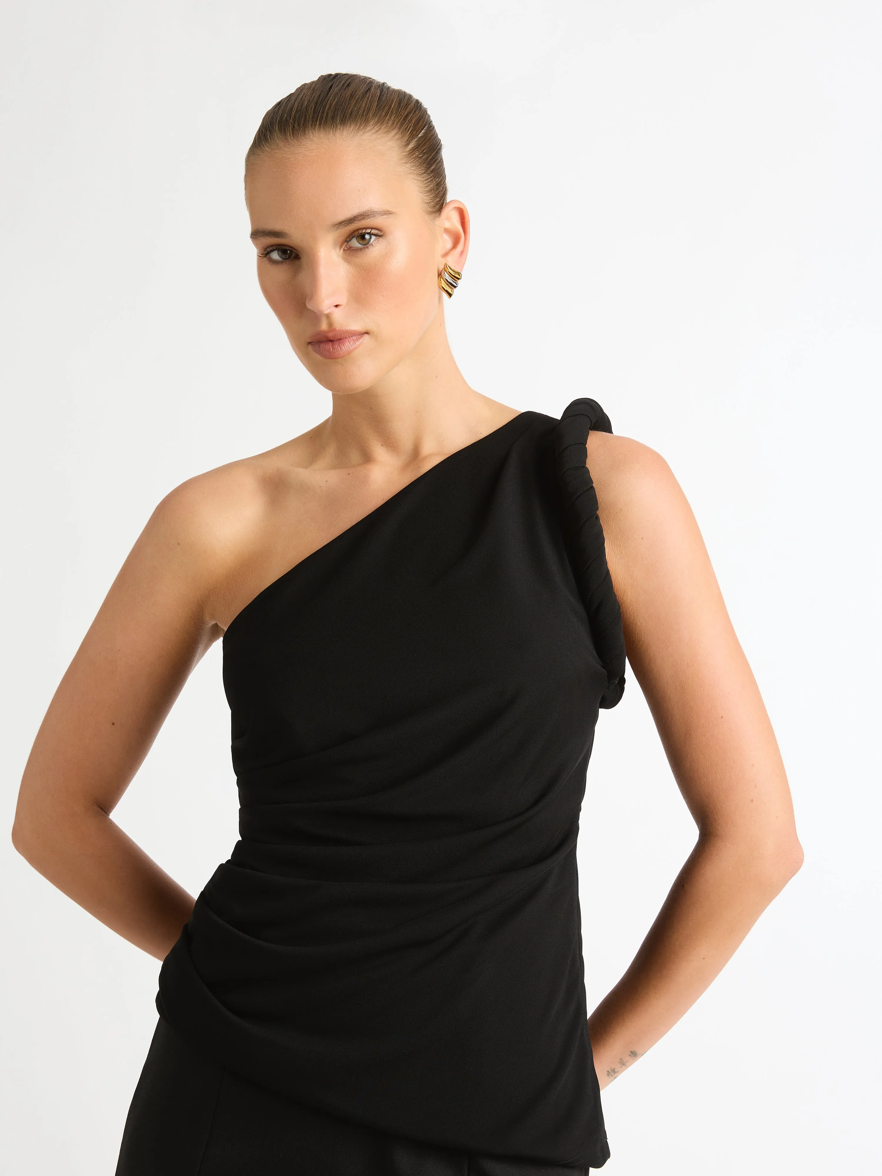 NESTA TOP sold by Sheike