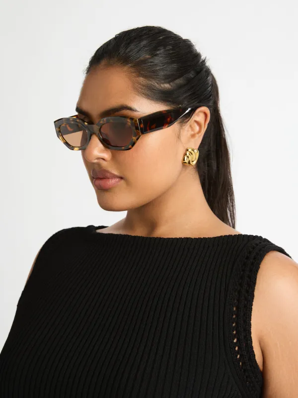 SAVANNAH SUNGLASSES sold by Sheike