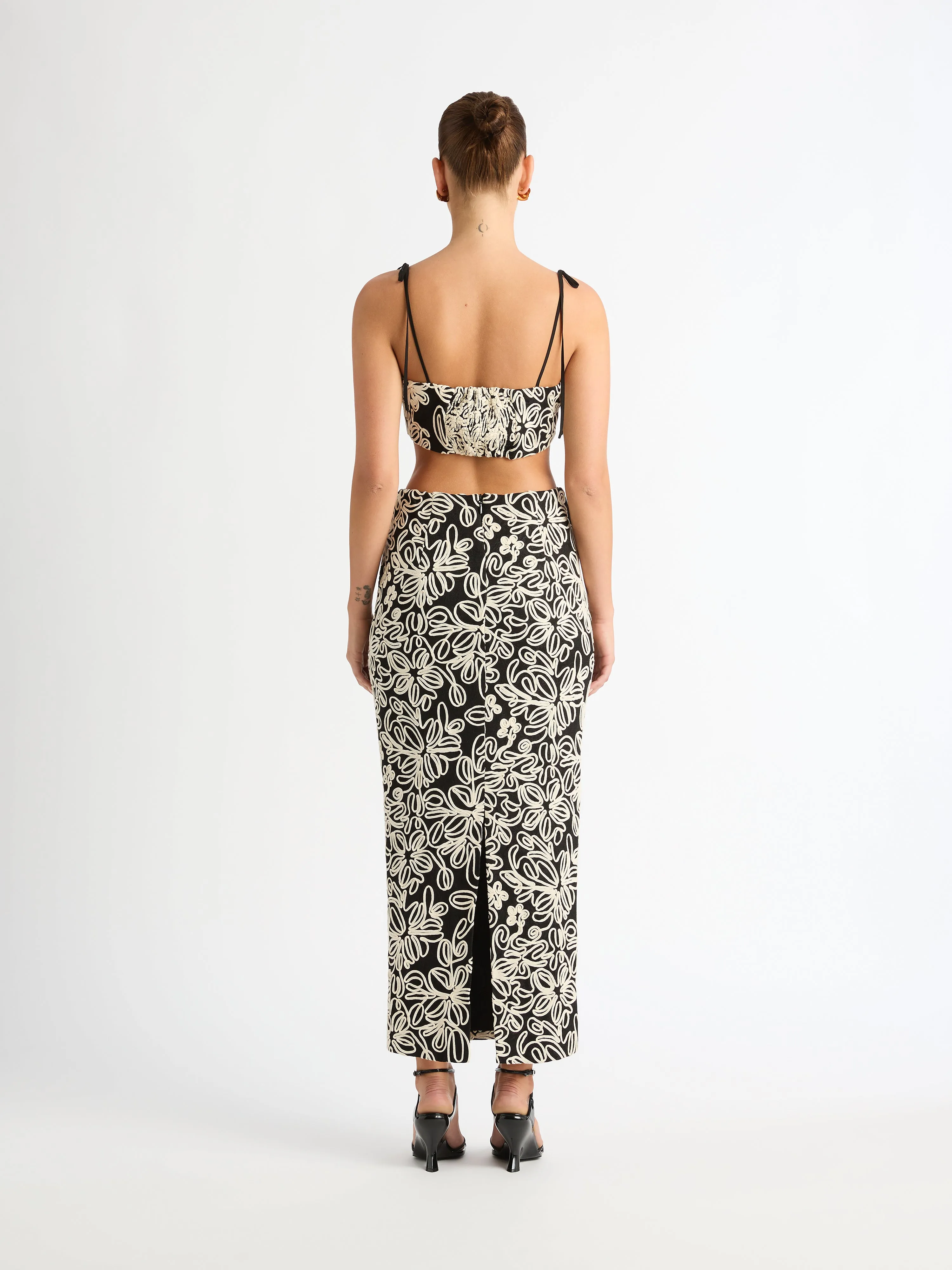 LUISA CROP TOP sold by Sheike product image thumbnail 5