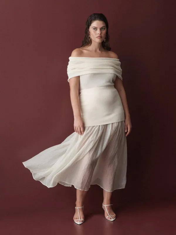 DESIREE KNIT SKIRT sold by Sheike