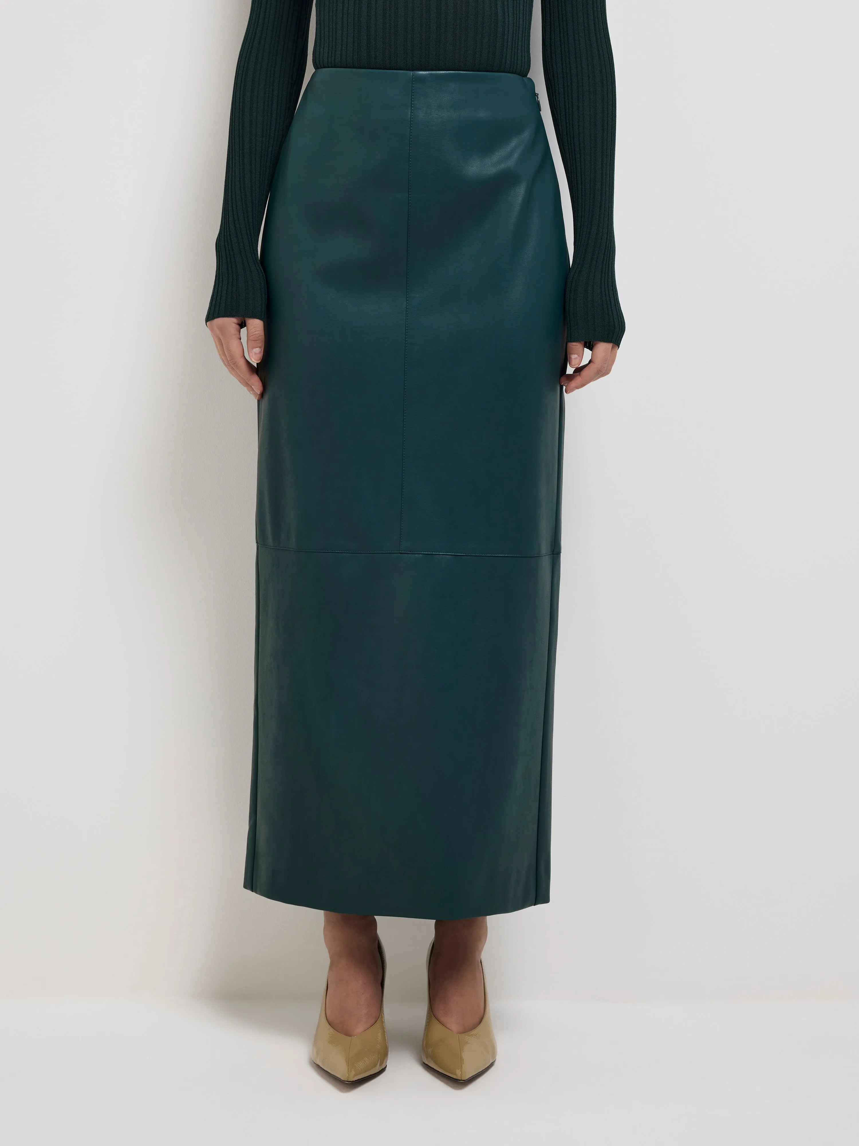 ULLA SKIRT sold by Sheike