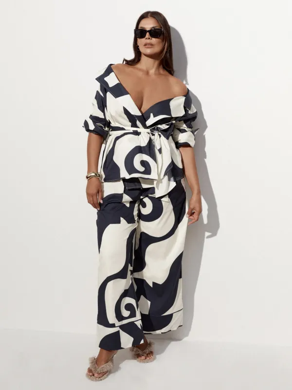 RIPPLE PANT sold by Sheike