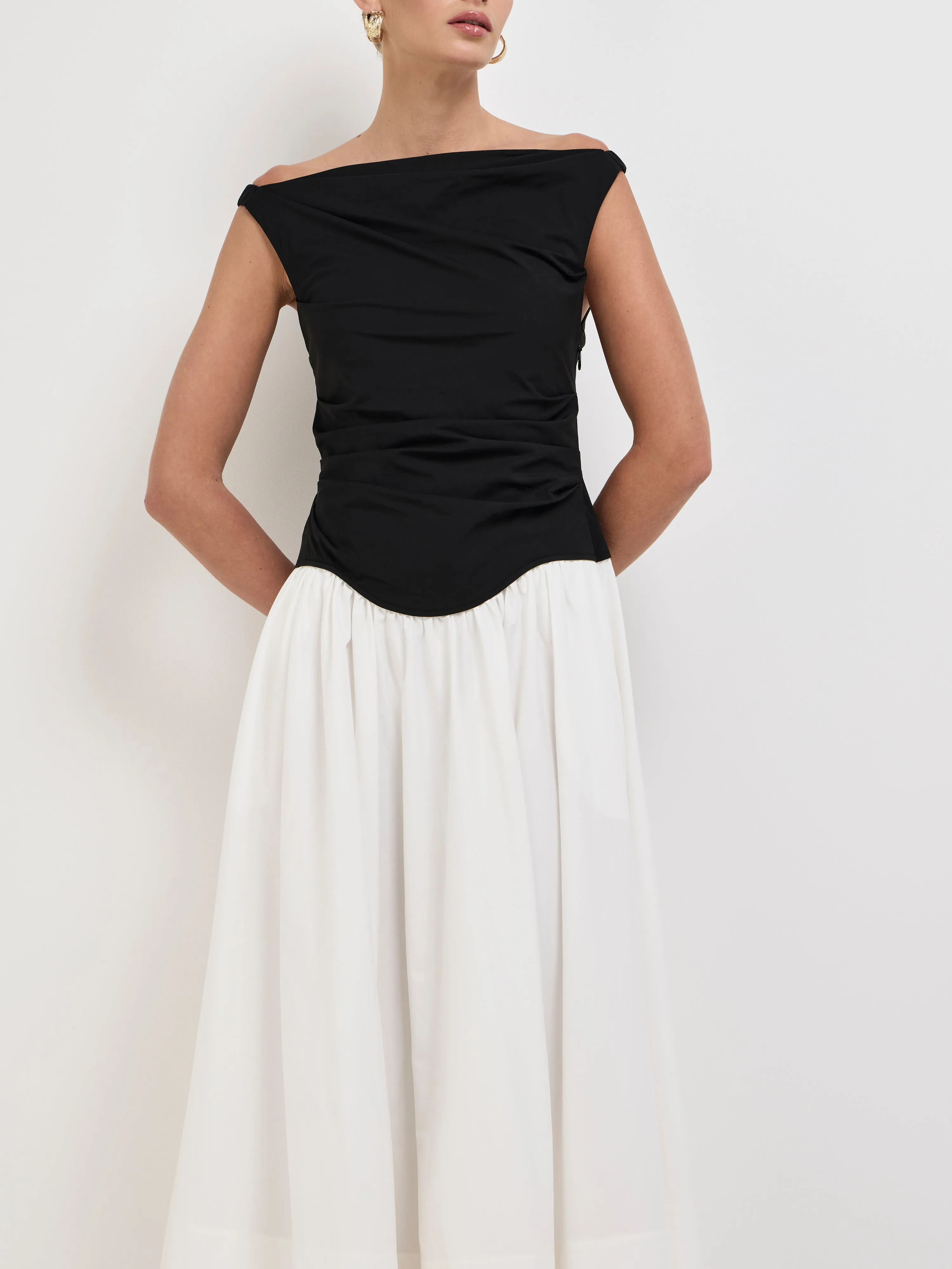 TAMIKA MIDI DRESS sold by Sheike product image thumbnail 4