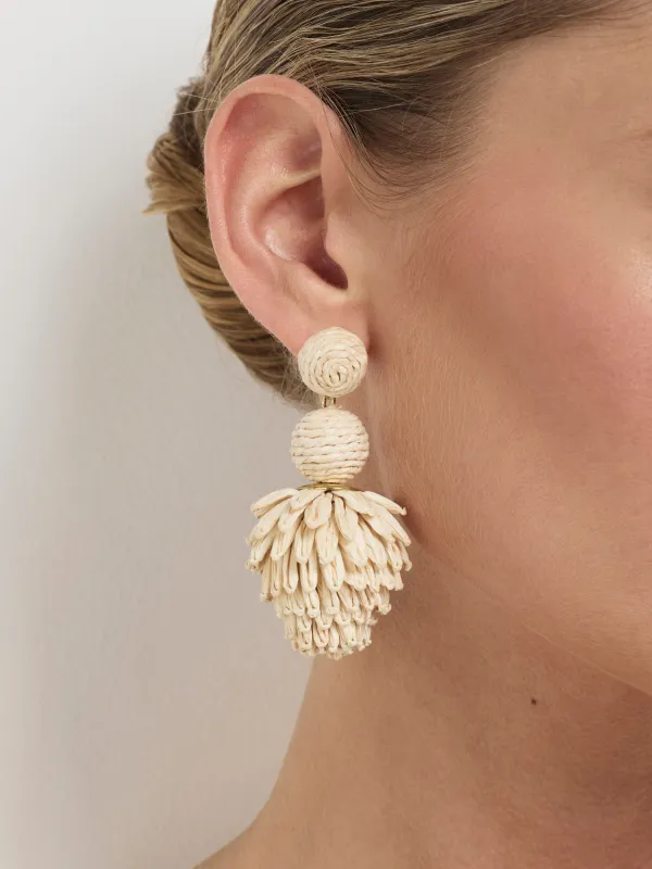 OUTLINE EARRING sold by Sheike