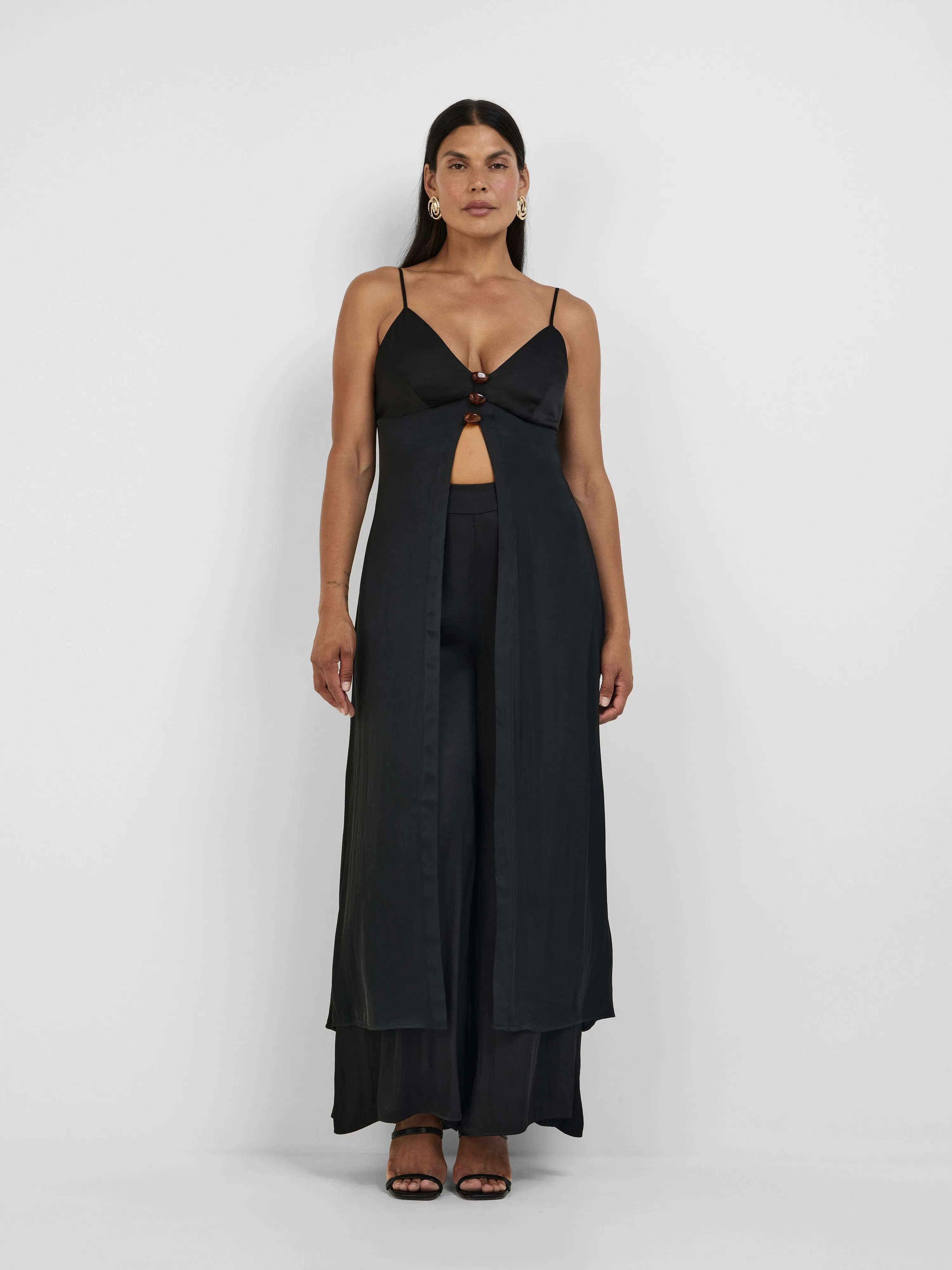 ISSY LONG-LINE TOP sold by Sheike
