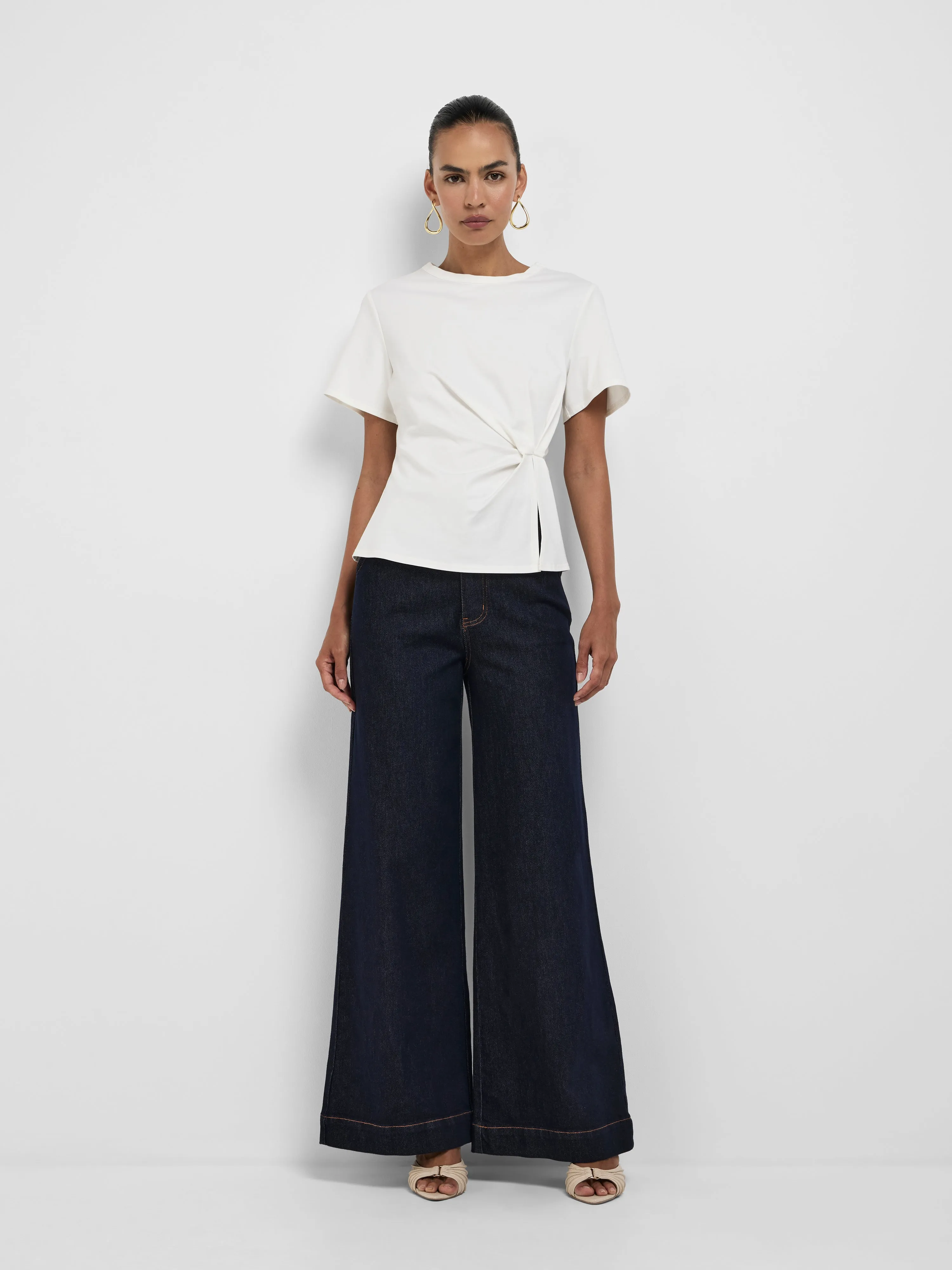 LAYLA T-SHIRT sold by Sheike product image thumbnail 2