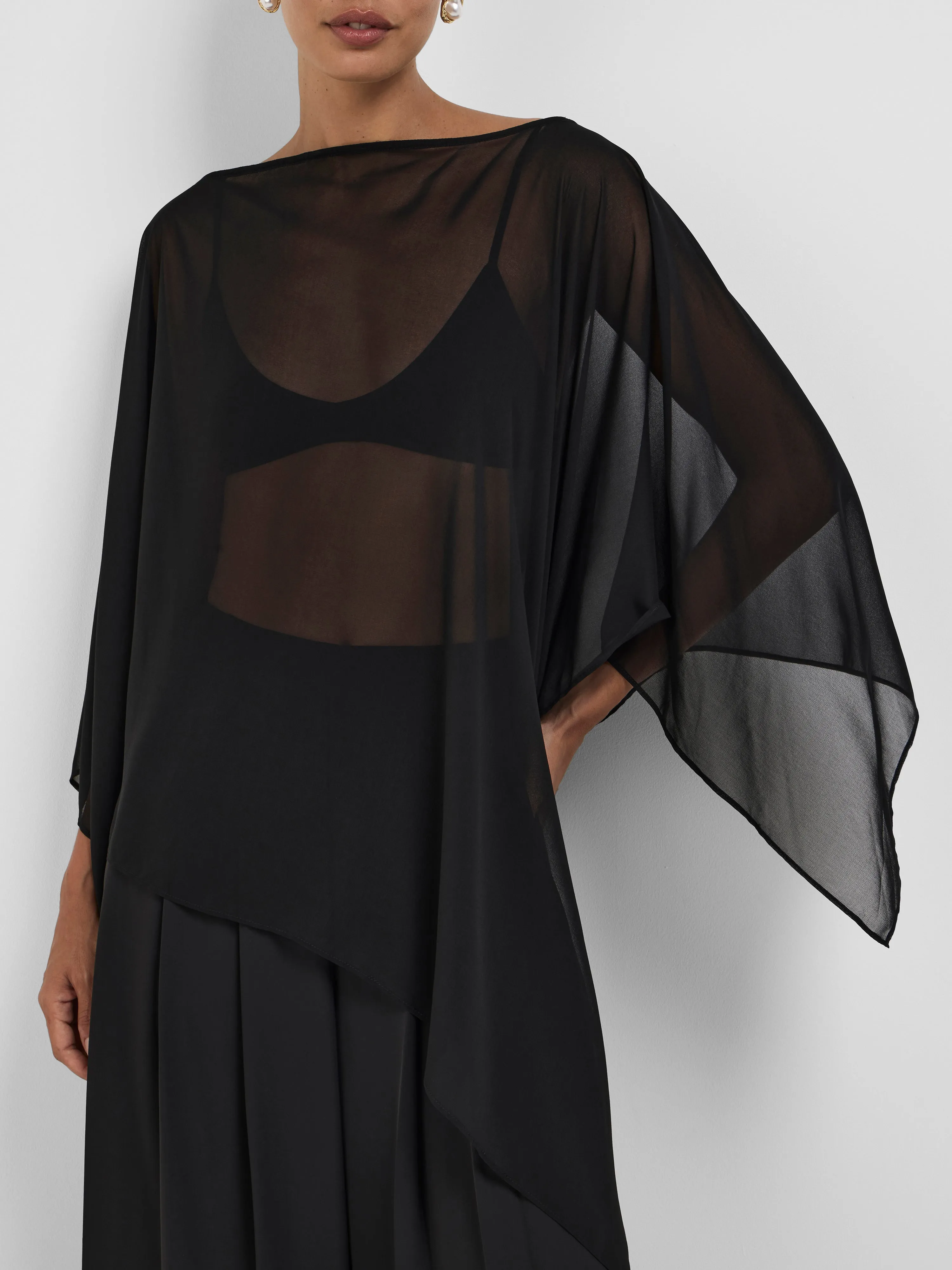 CAPE sold by Sheike product image thumbnail 5