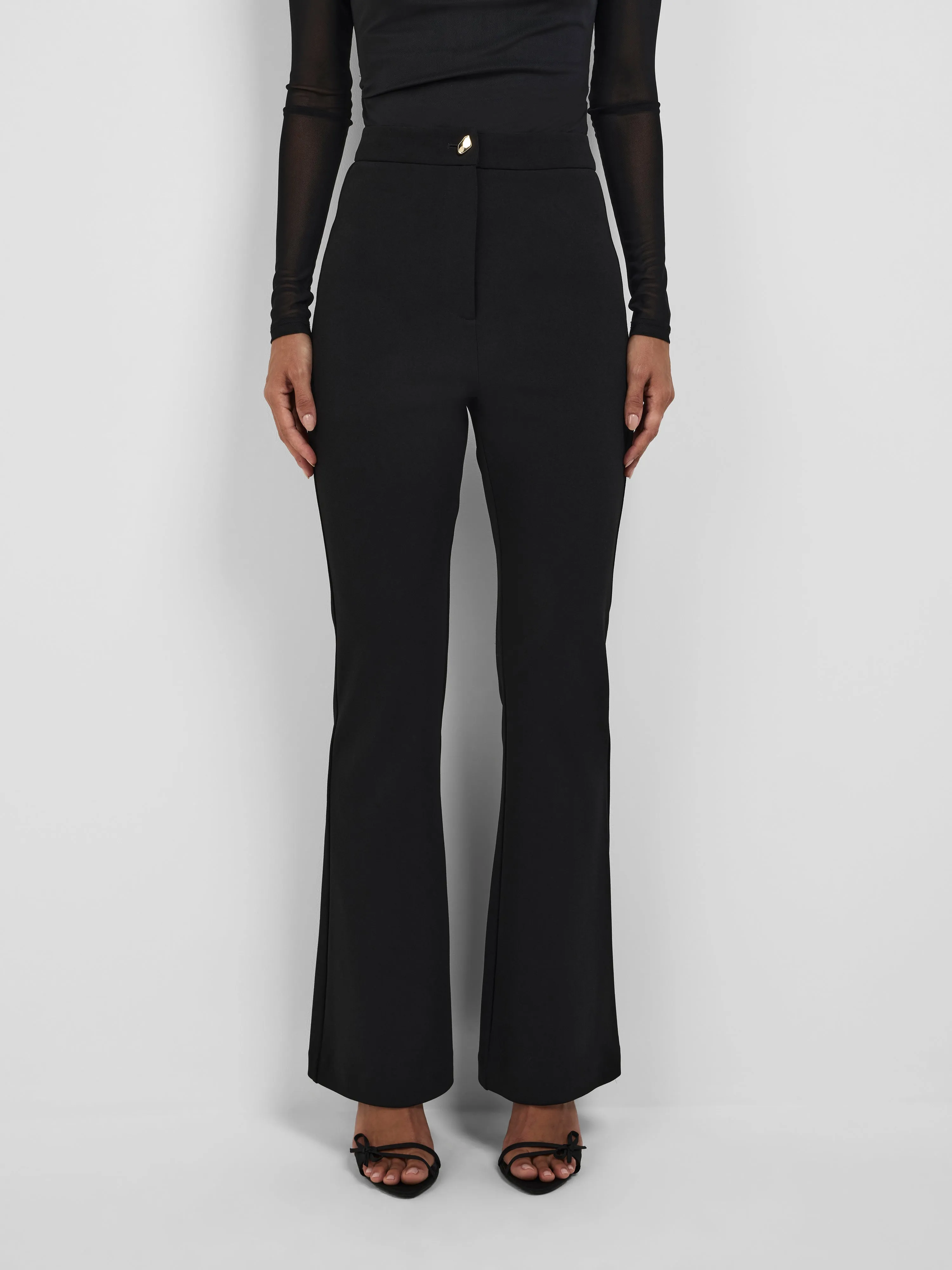 FELIX PANT sold by Sheike