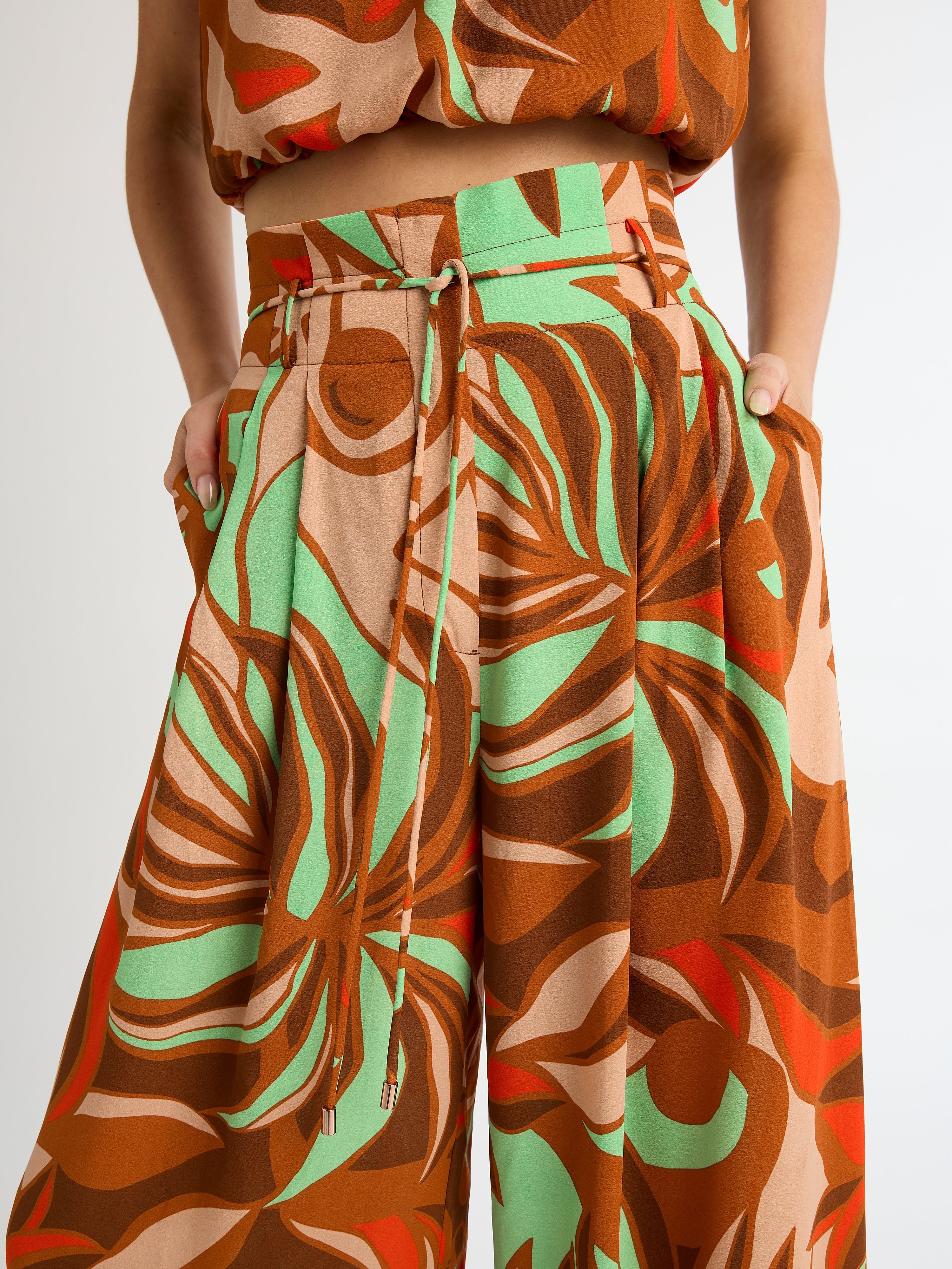 TROPICOLA PANT sold by Sheike product image thumbnail 2