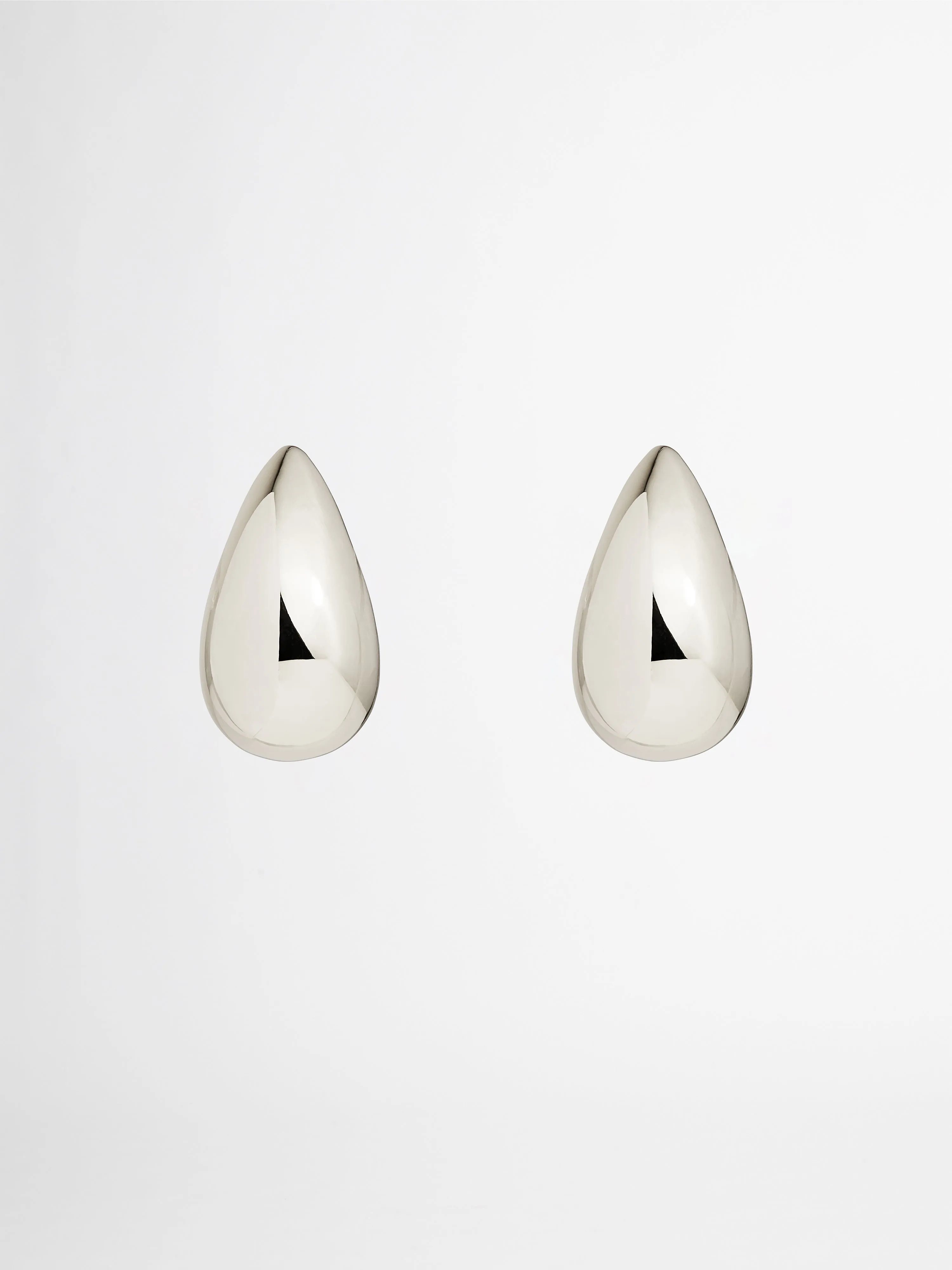 MANHATTAN EARRINGS sold by Sheike product image thumbnail 3