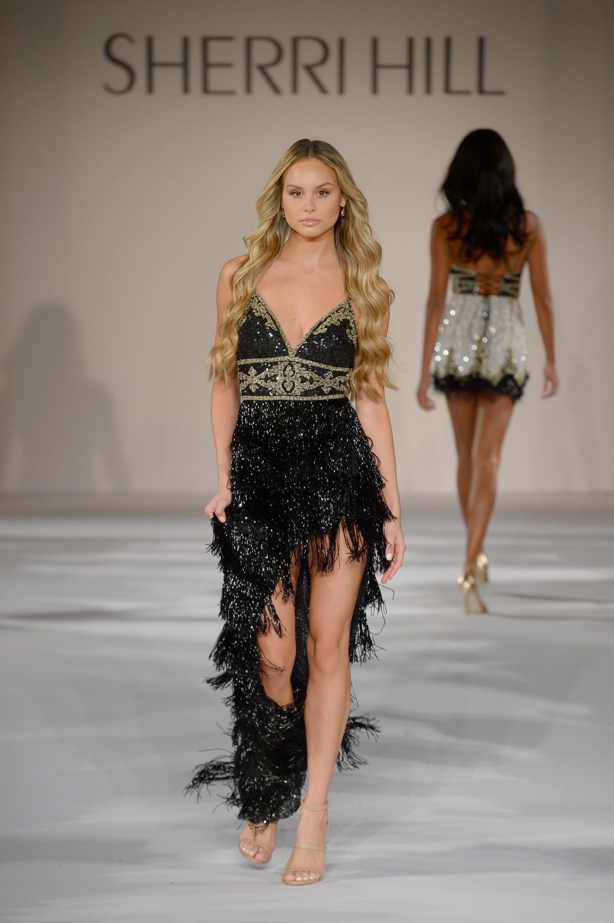 55080 sold by Sherri Hill product image thumbnail 3