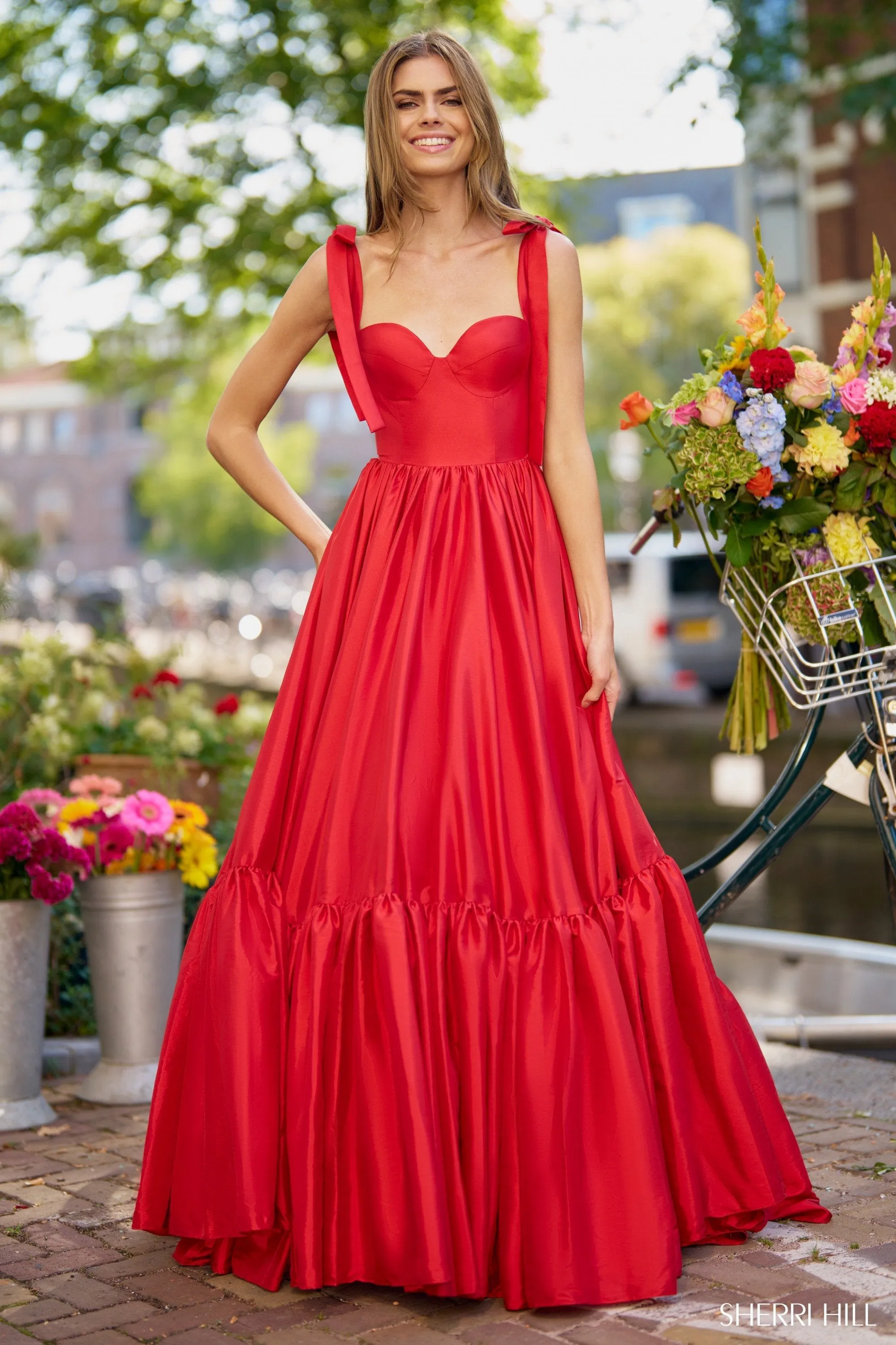 56370 sold by Sherri Hill product image thumbnail 2