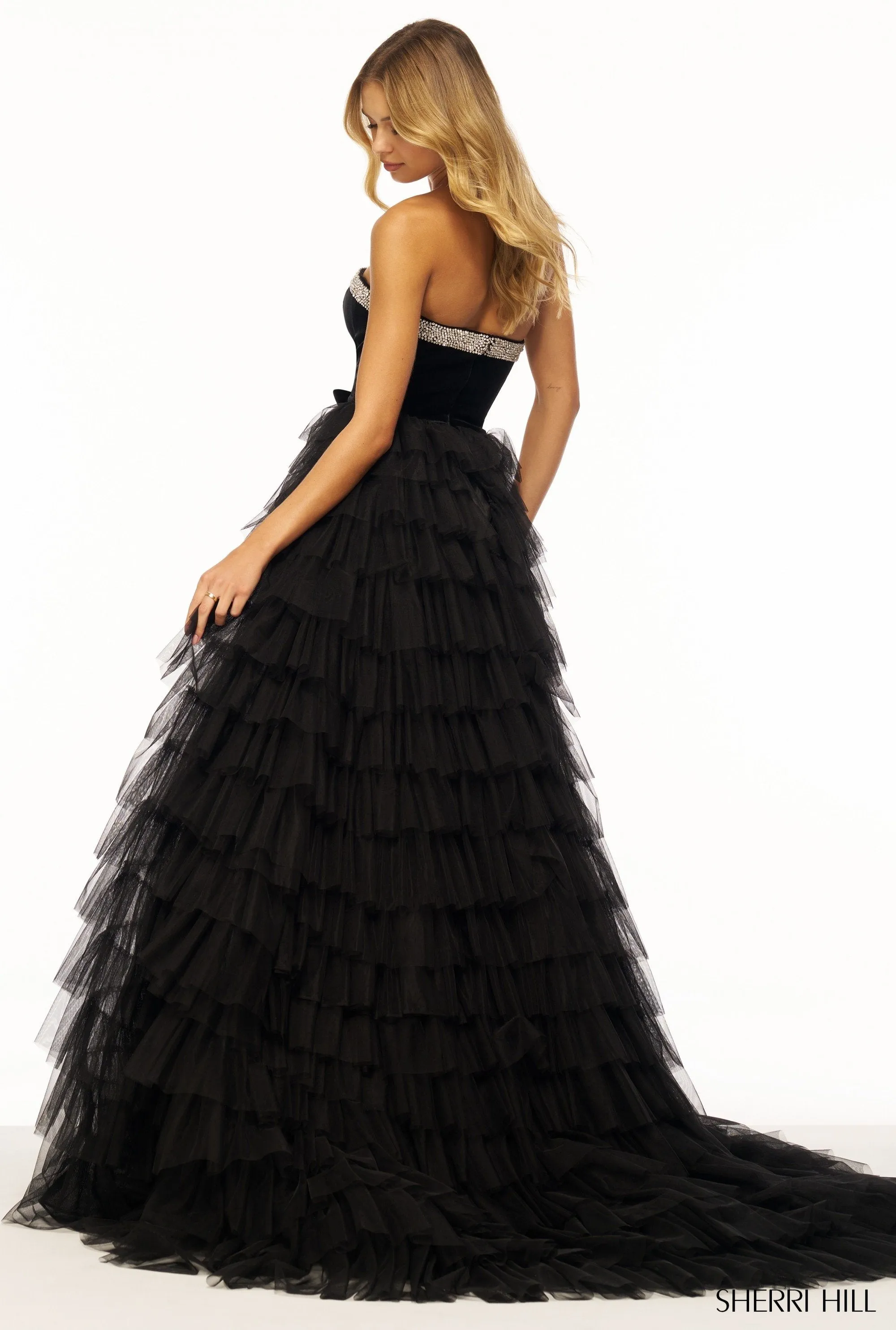 56034 sold by Sherri Hill product image thumbnail 2