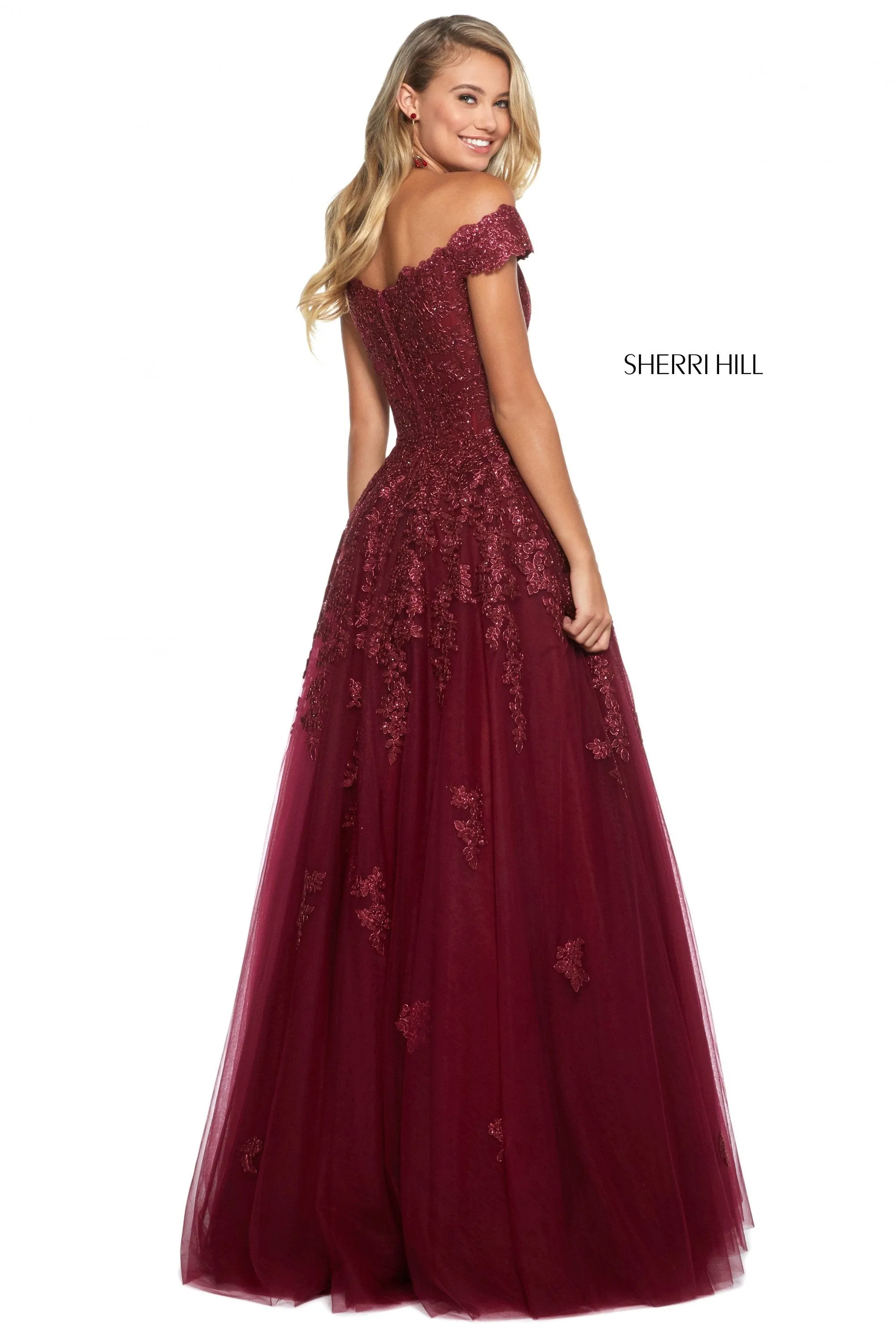 53251 sold by Sherri Hill product image thumbnail 5