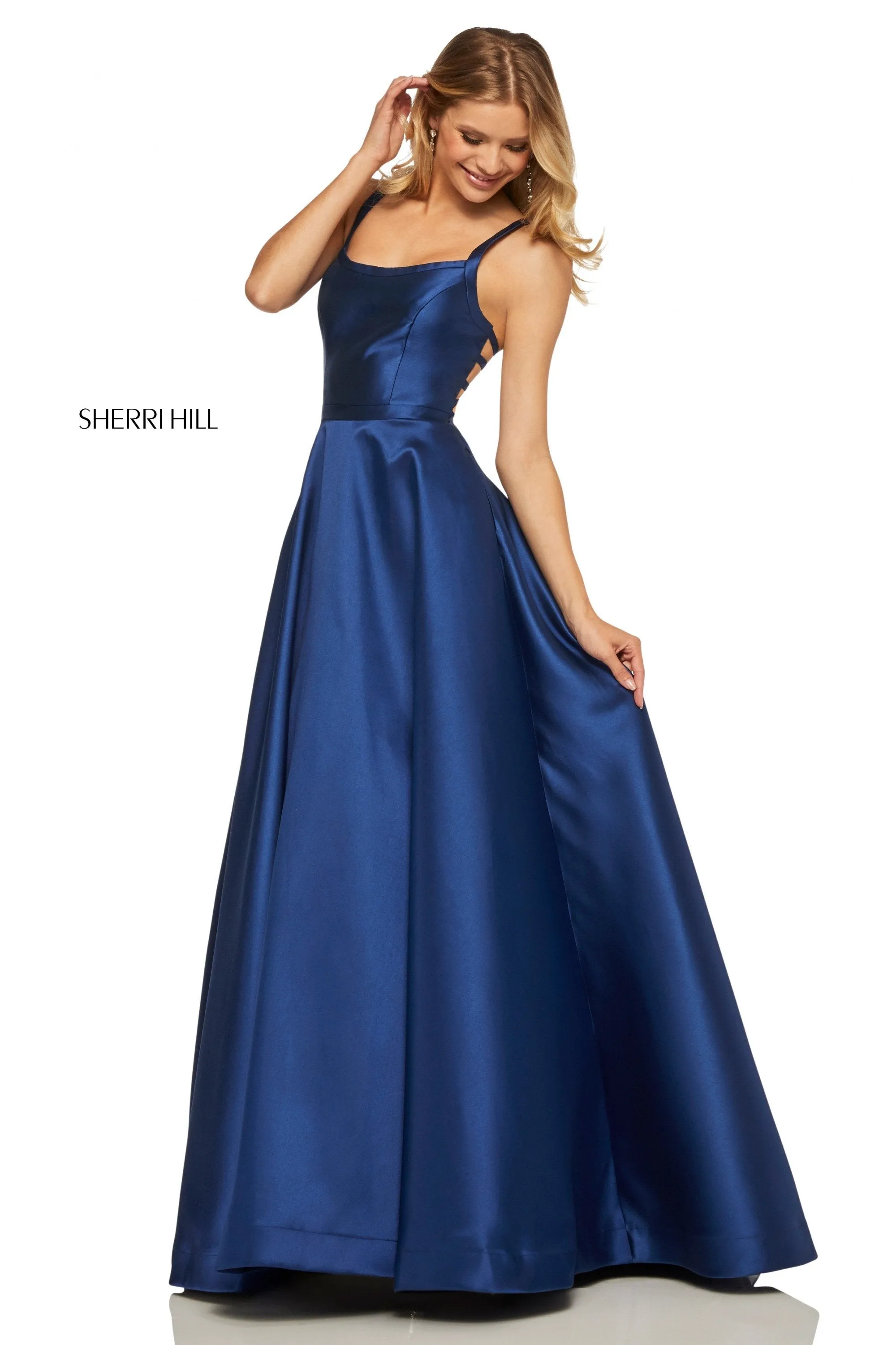 52715 sold by Sherri Hill product image thumbnail 3