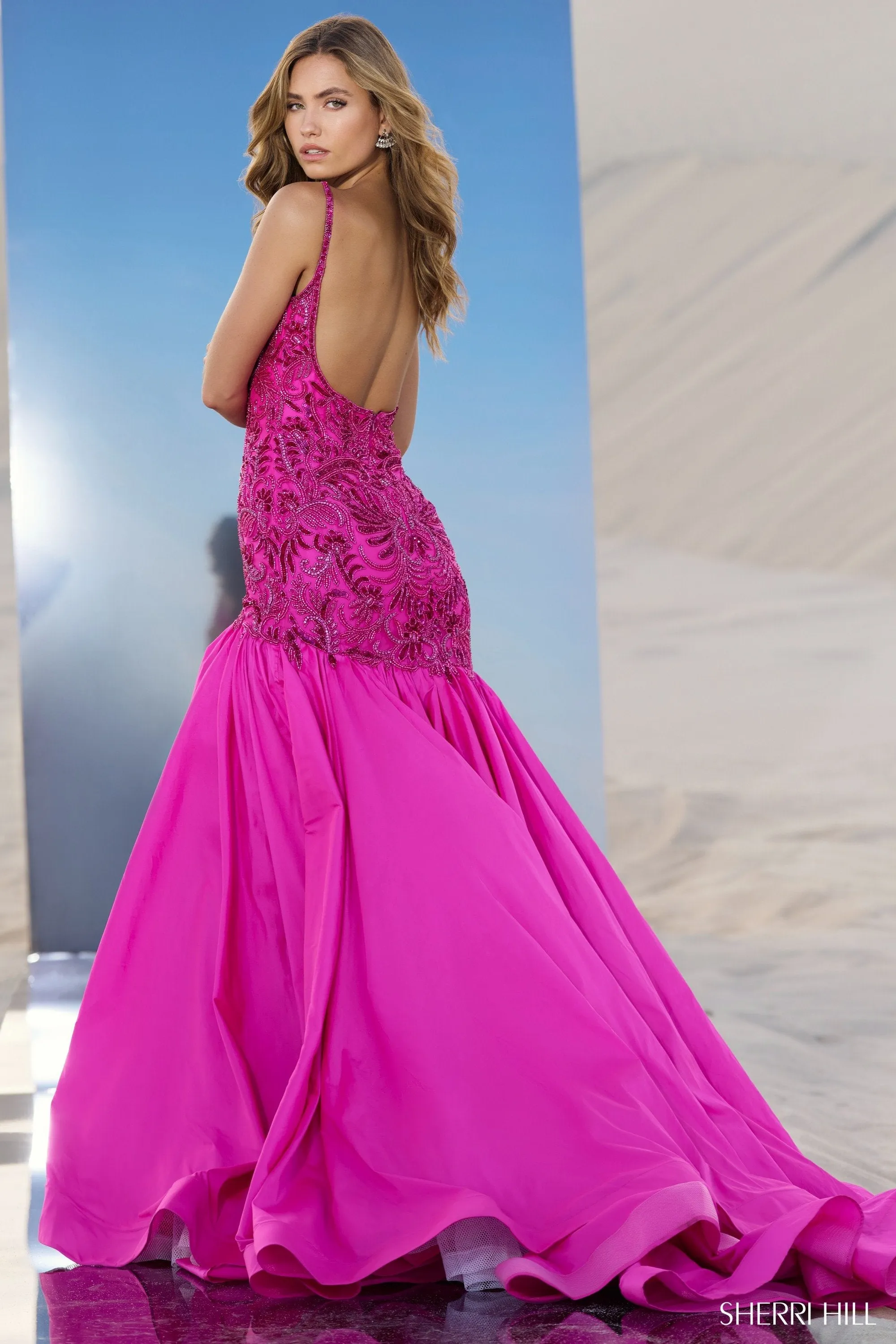 56831 sold by Sherri Hill product image thumbnail 2