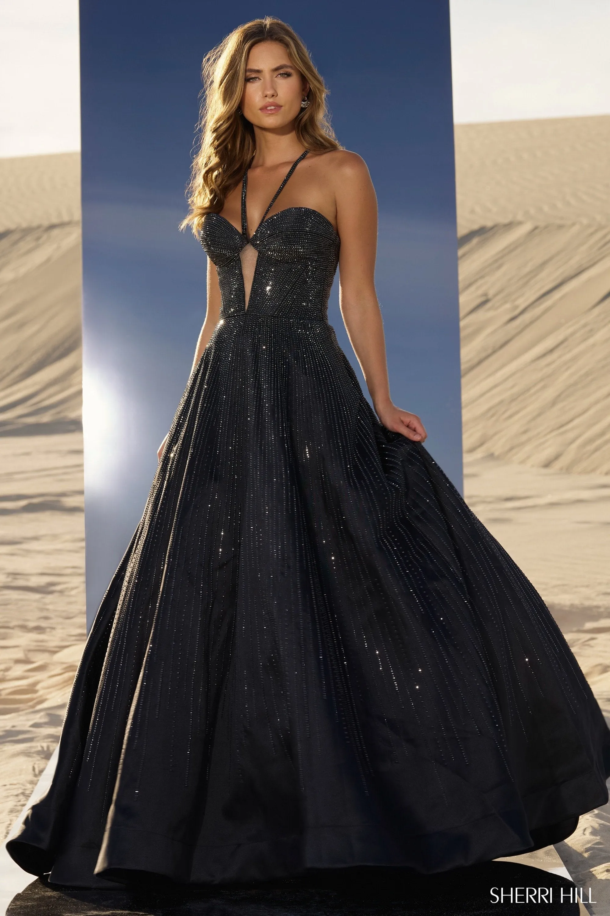 56815 sold by Sherri Hill product image thumbnail 3