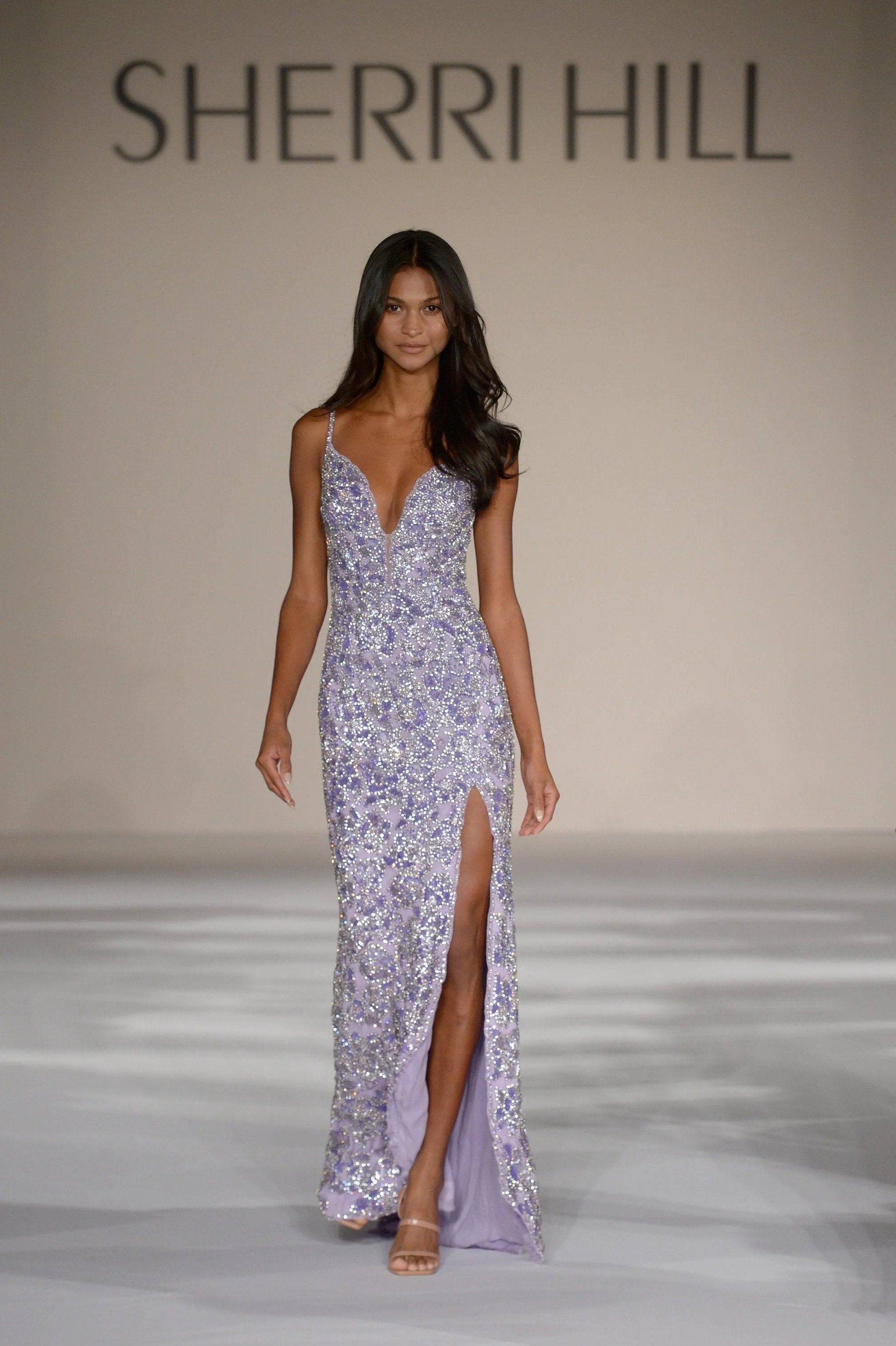 91059 sold by Sherri Hill product image thumbnail 4