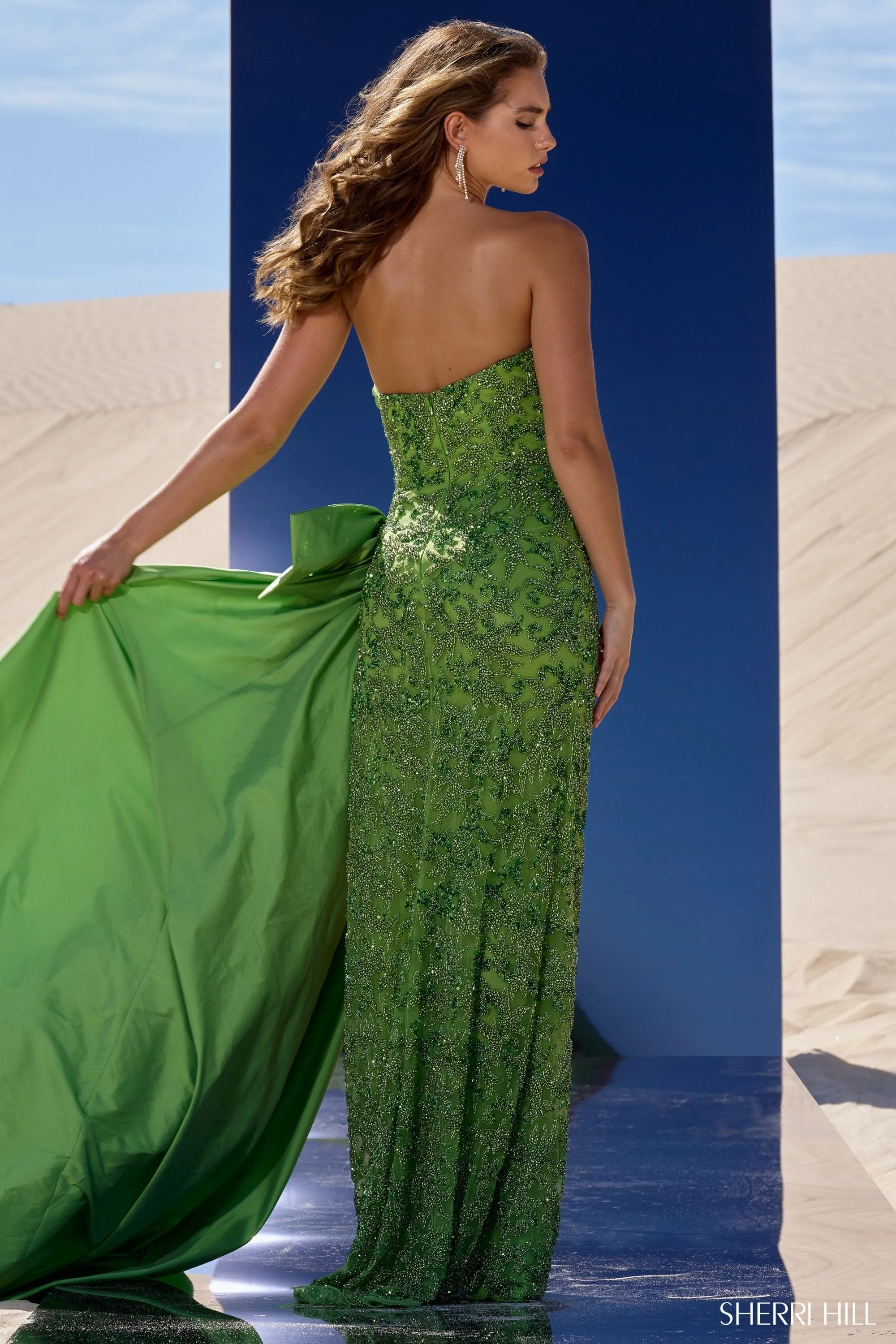 56223 sold by Sherri Hill product image thumbnail 2