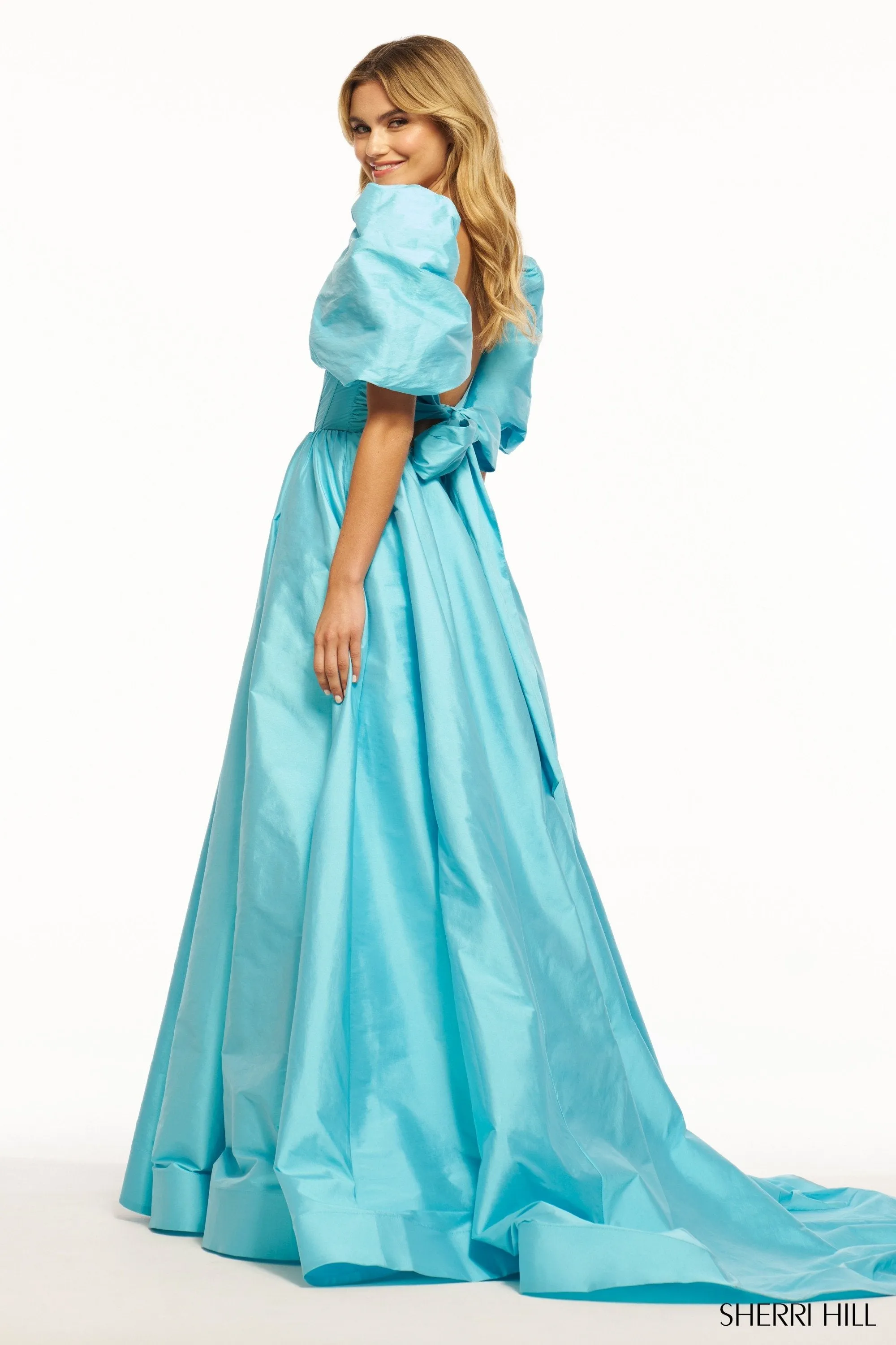 55979 sold by Sherri Hill product image thumbnail 2