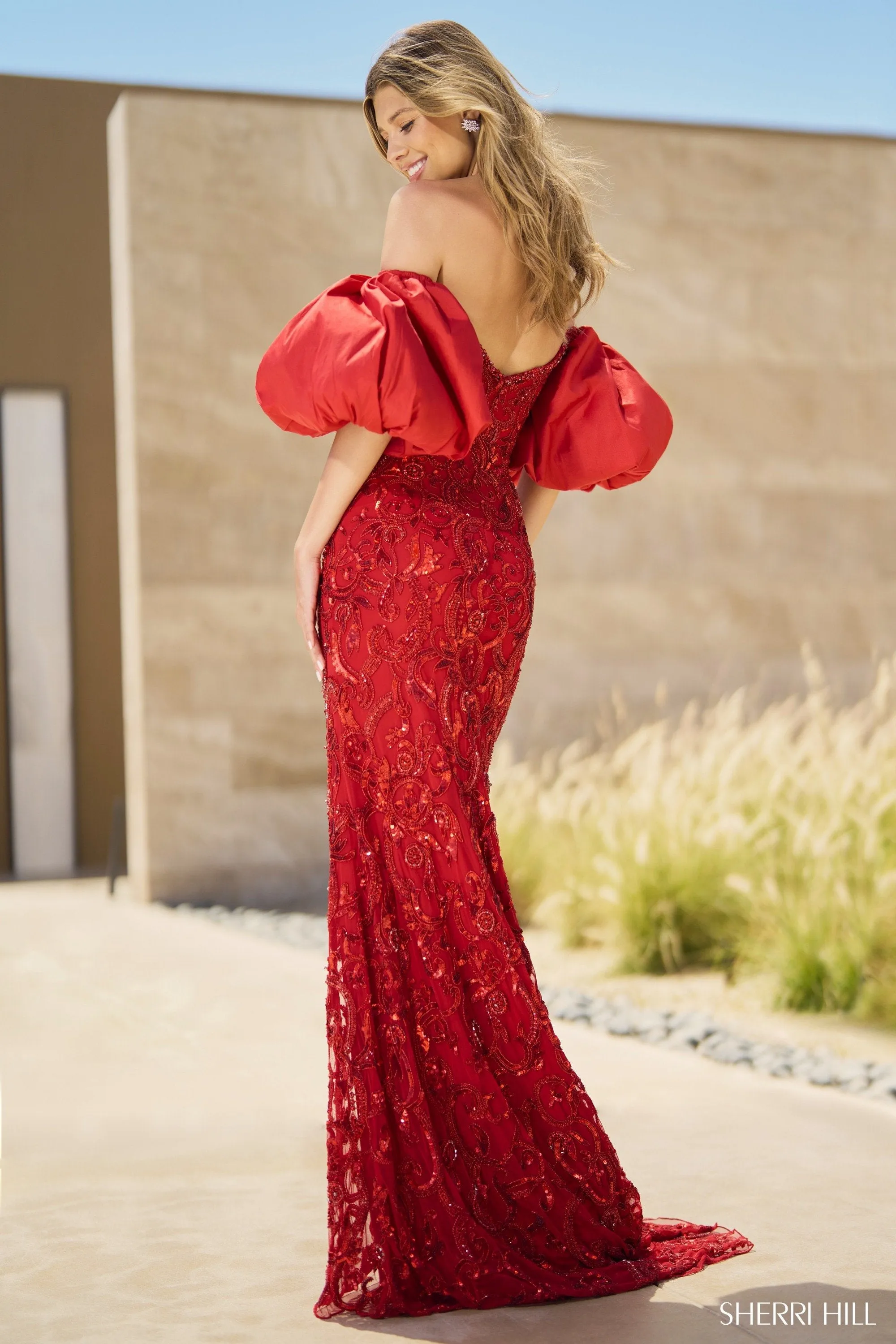 55646 sold by Sherri Hill product image thumbnail 2