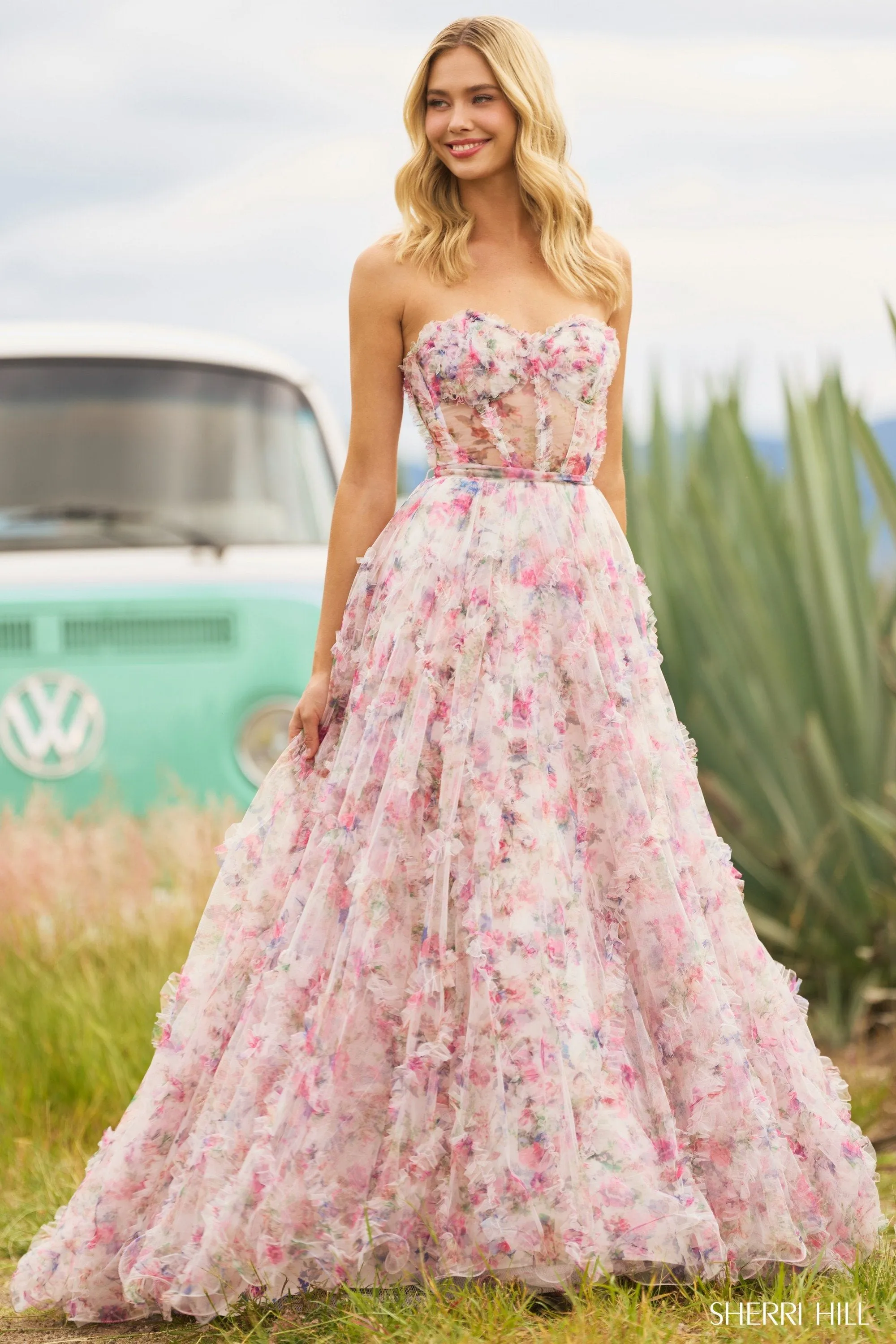 55623 sold by Sherri Hill product image thumbnail 4