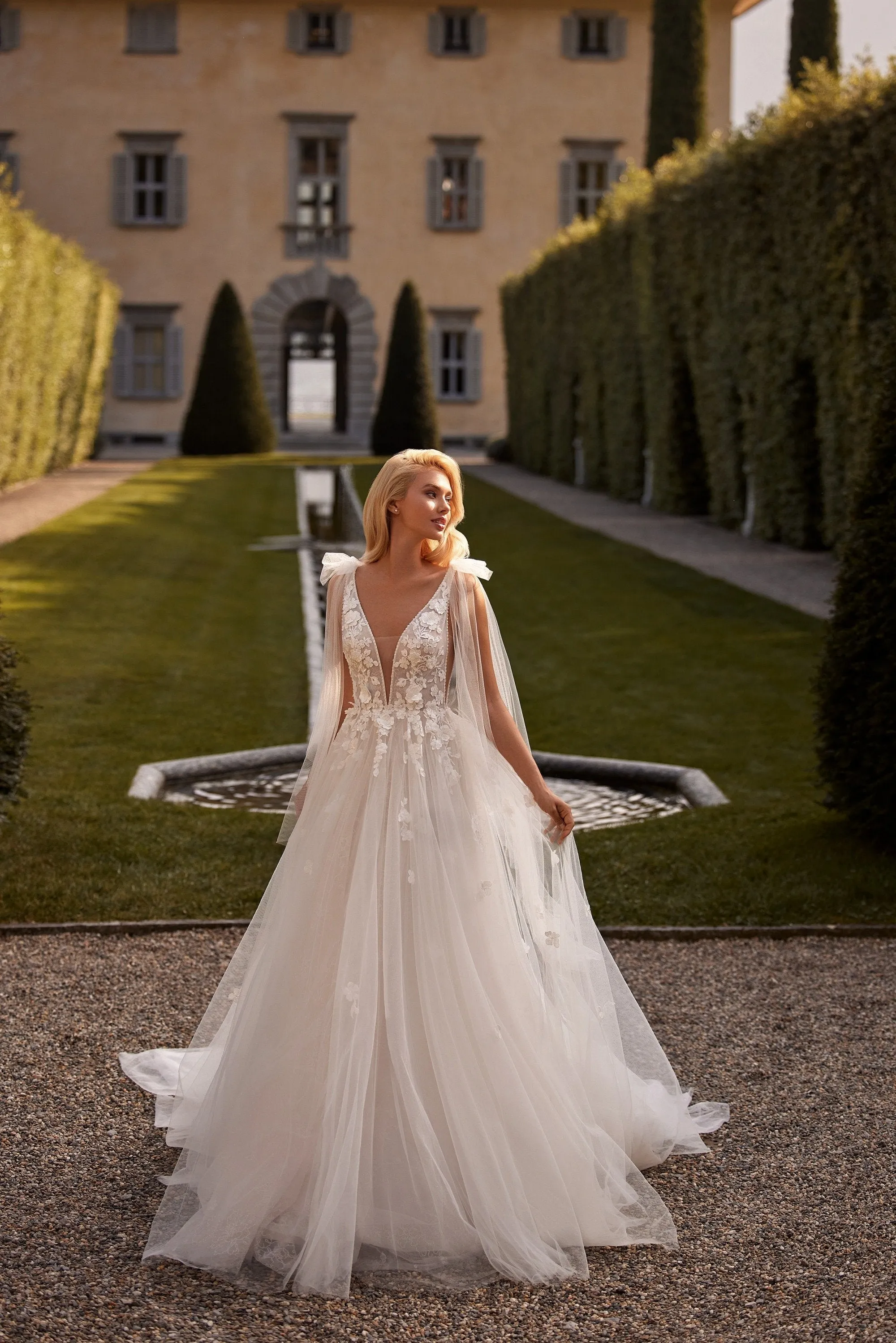 81139 sold by Sherri Hill product image thumbnail 2