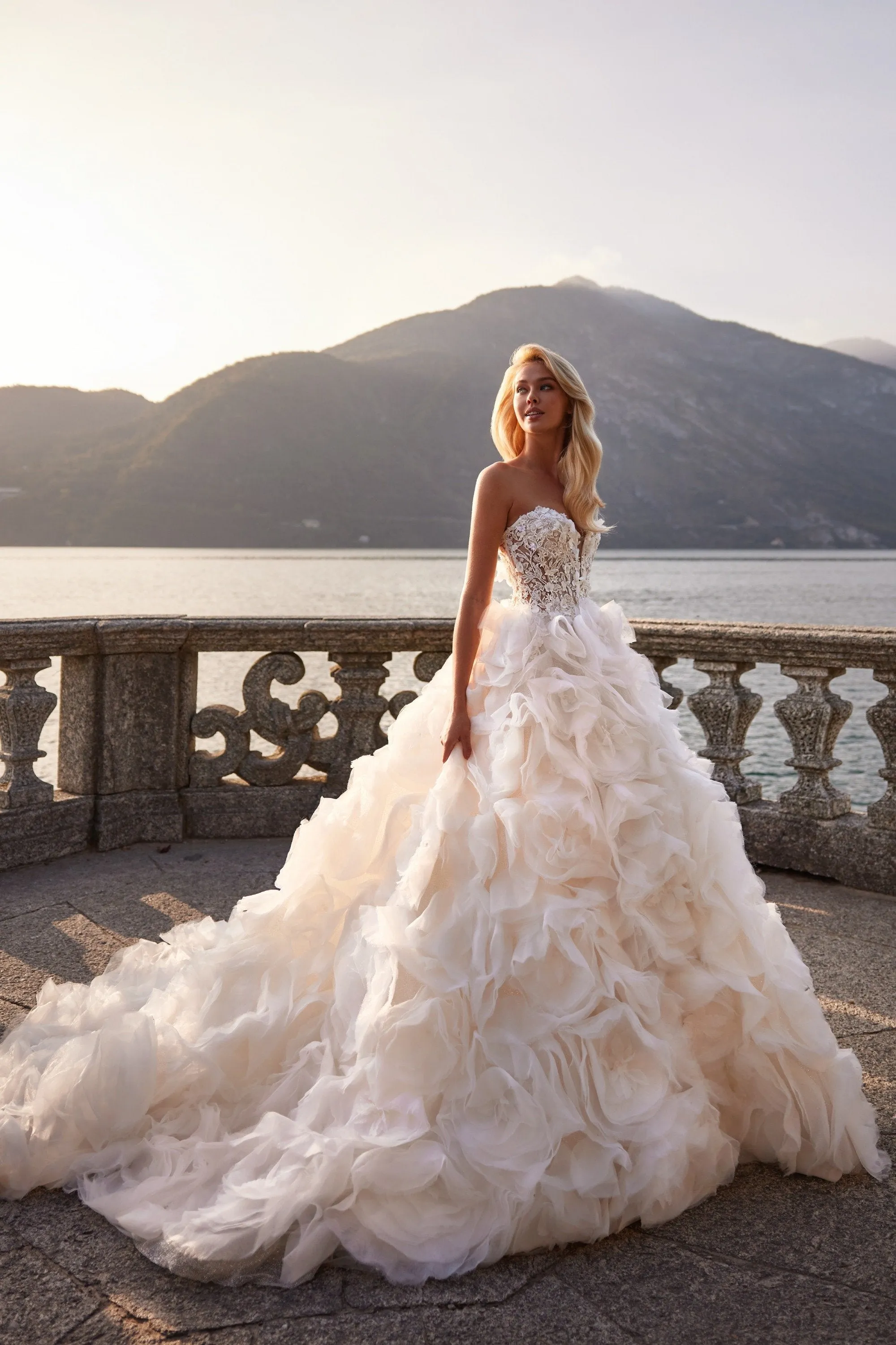 81118 sold by Sherri Hill product image thumbnail 3