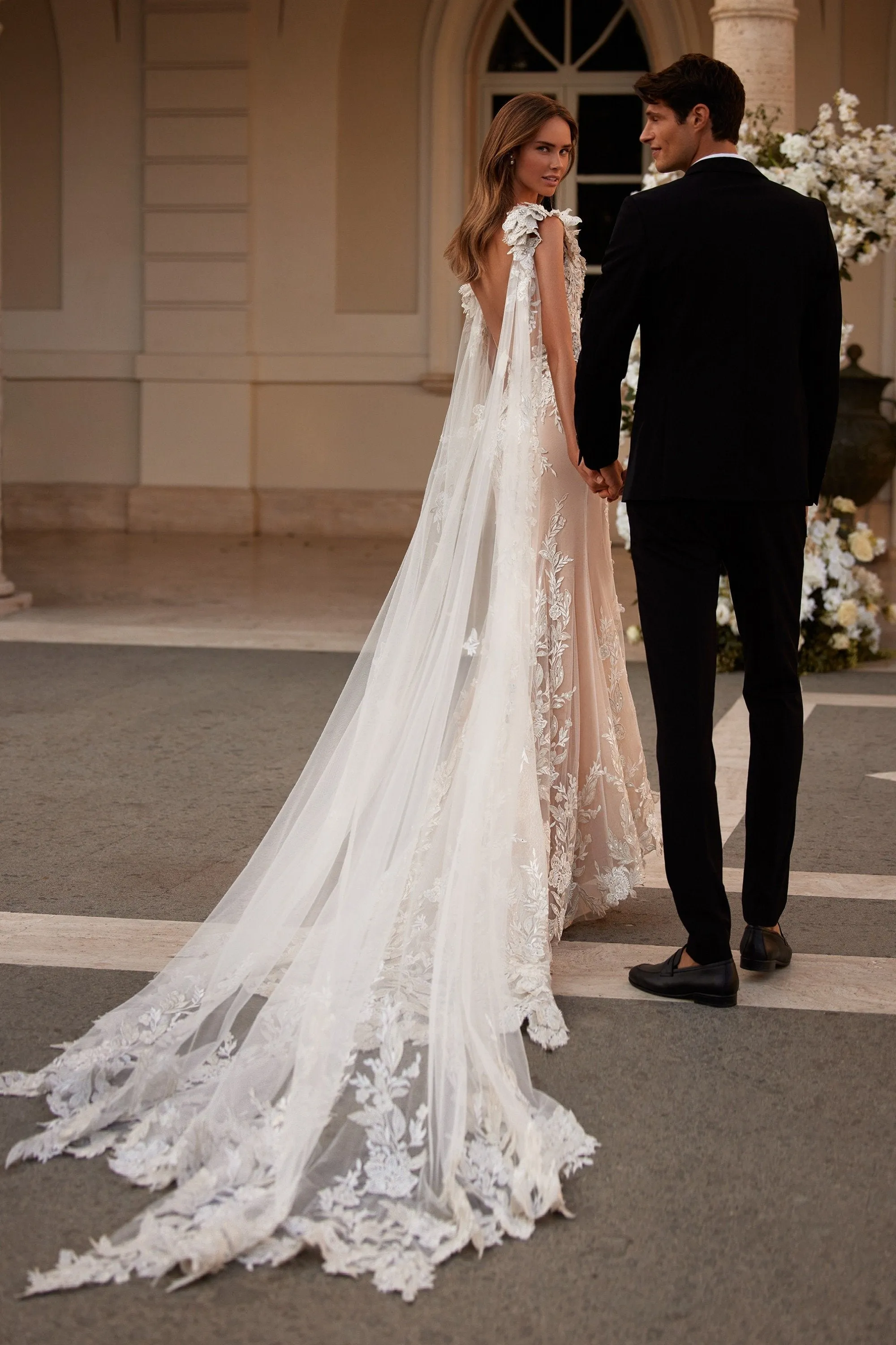 81087 sold by Sherri Hill product image thumbnail 3