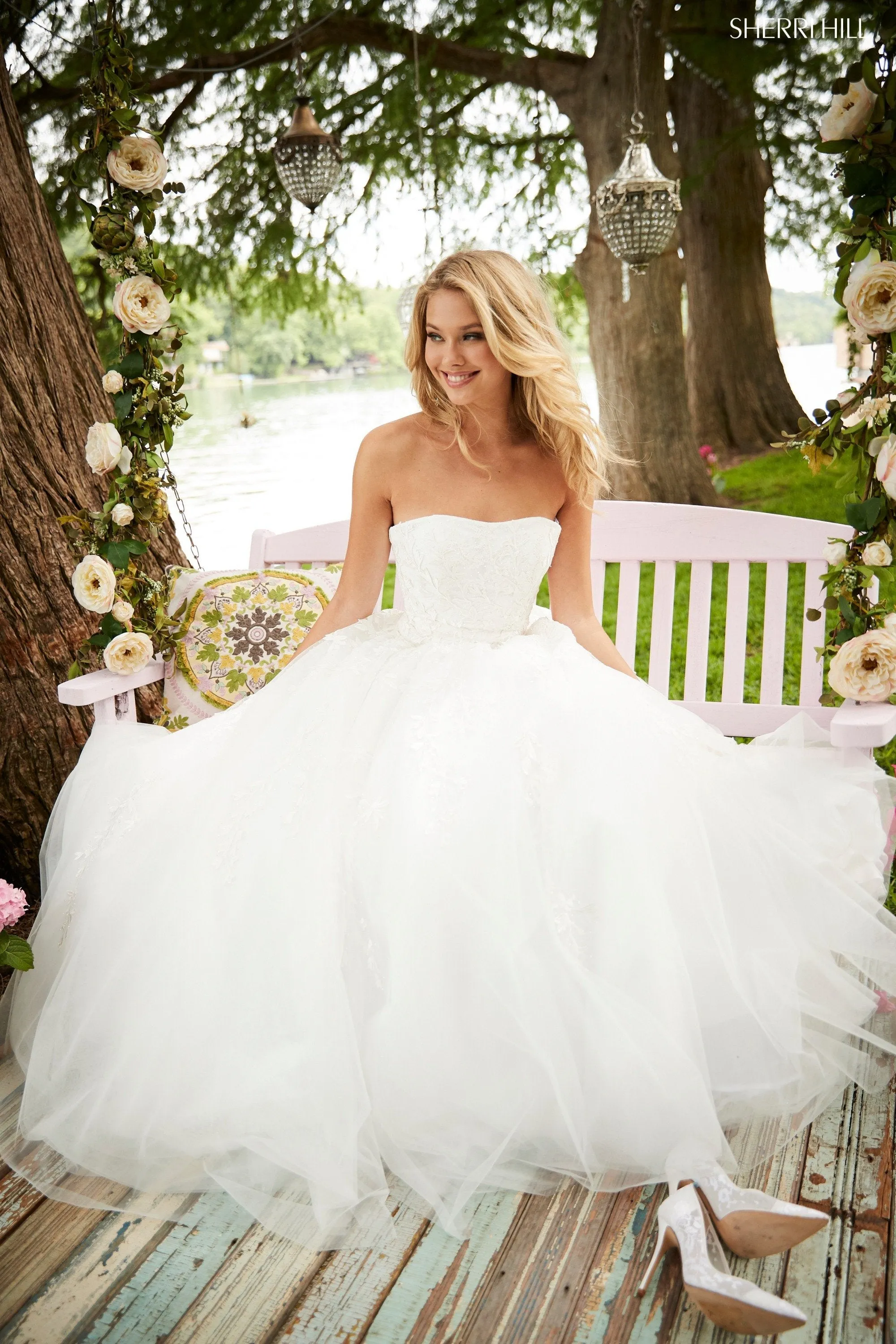 52341 sold by Sherri Hill product image thumbnail 5