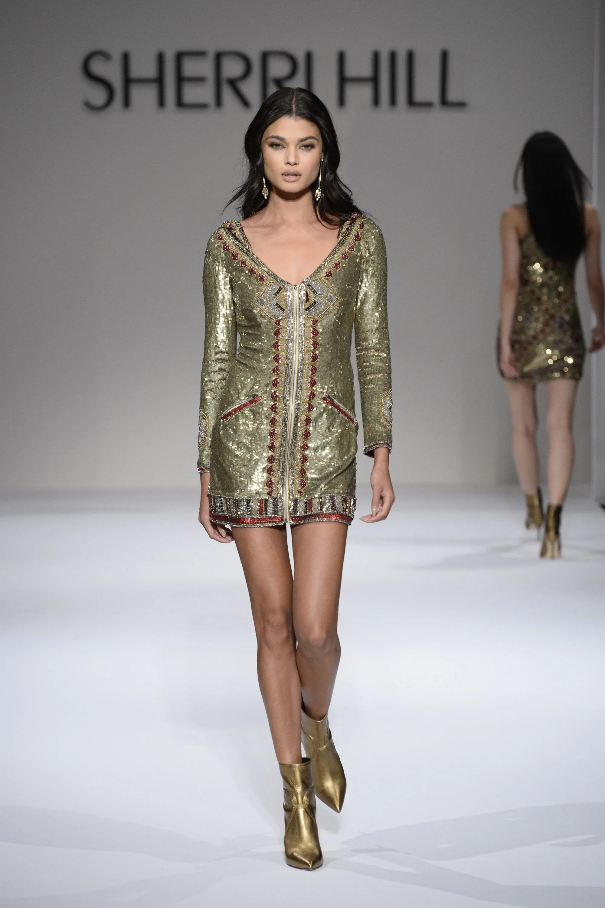 52139 sold by Sherri Hill