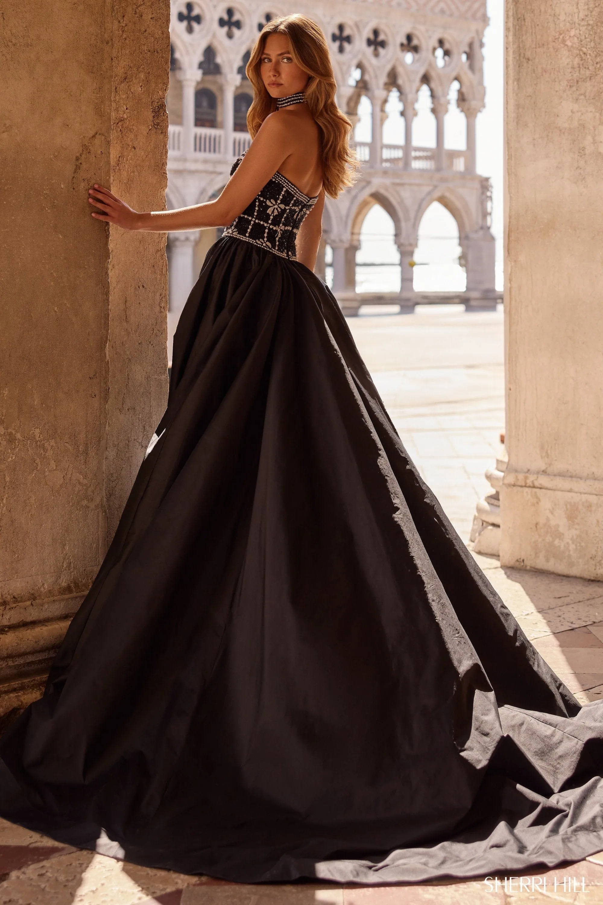 57496 sold by Sherri Hill product image thumbnail 3