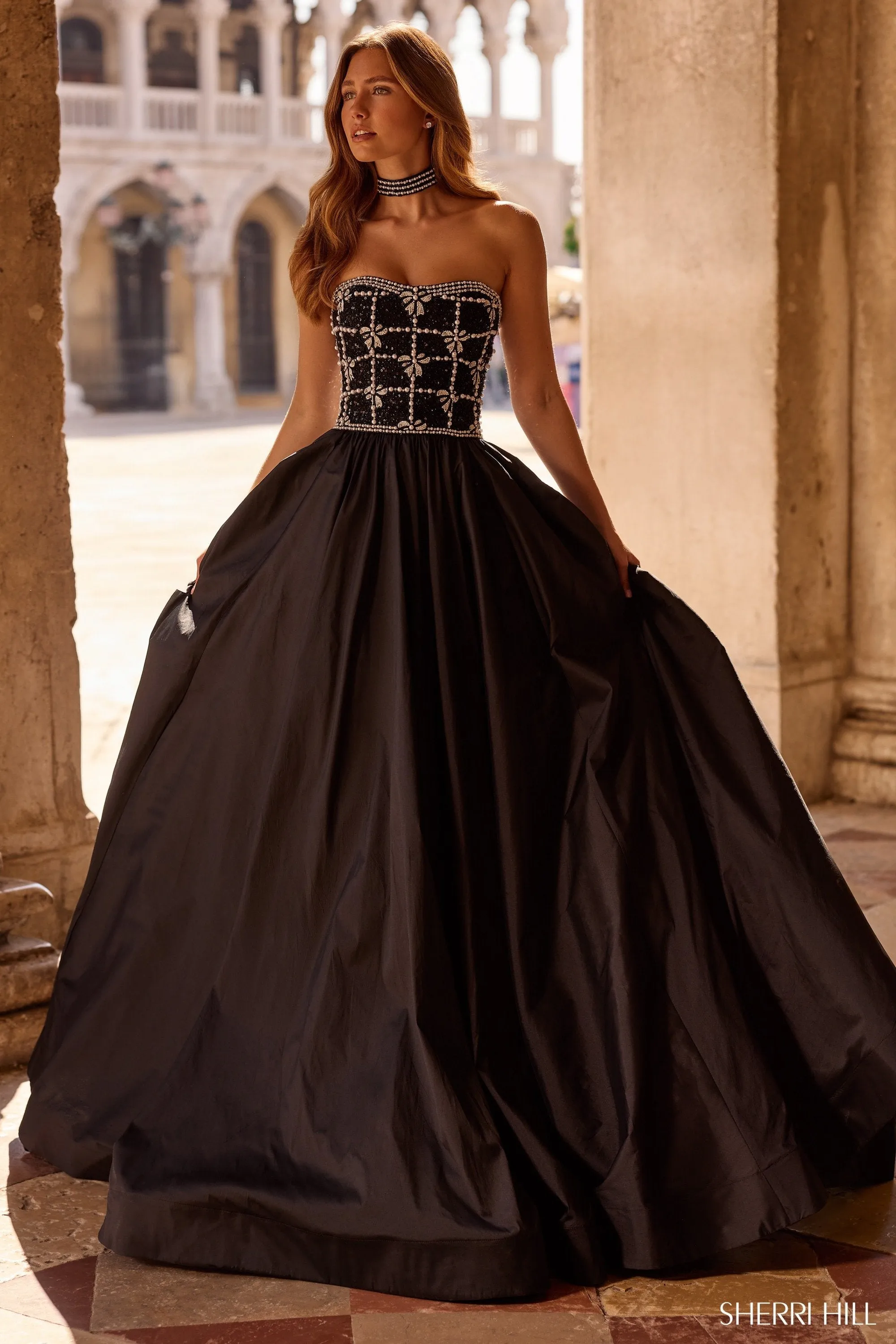 57496 sold by Sherri Hill product image thumbnail 2
