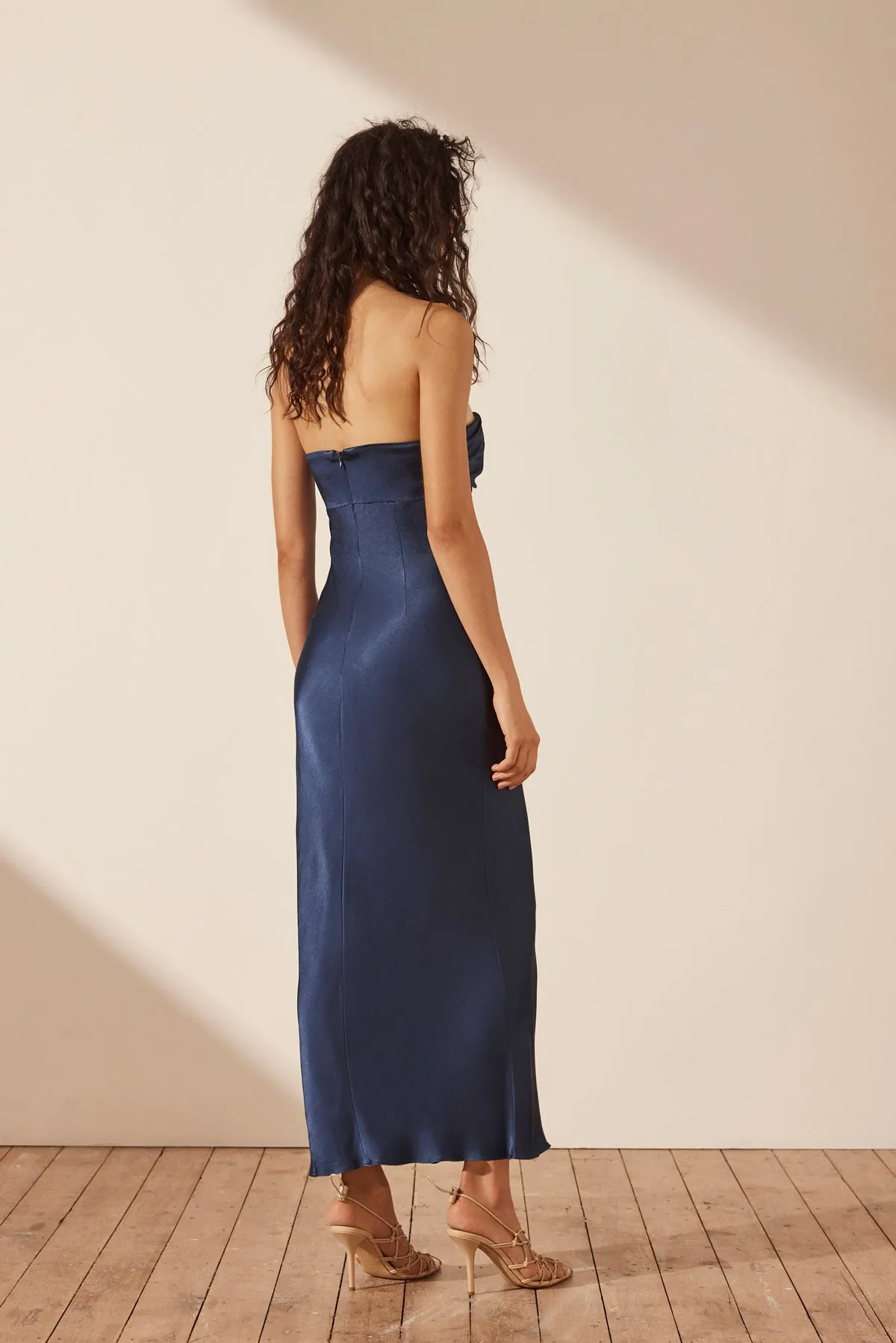 ARIENZO STRAPLESS CUT OUT MIDI DRESS - MIDNIGHT sold by Shona Joy product image thumbnail 4