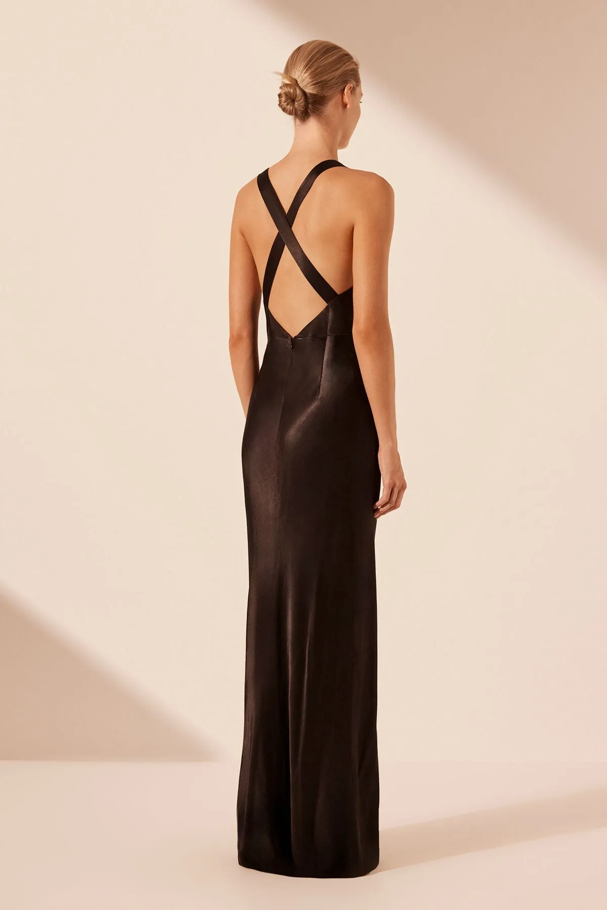 LA LUNE PLUNGED CROSS BACK MAXI DRESS - BLACK sold by Shona Joy product image thumbnail 4