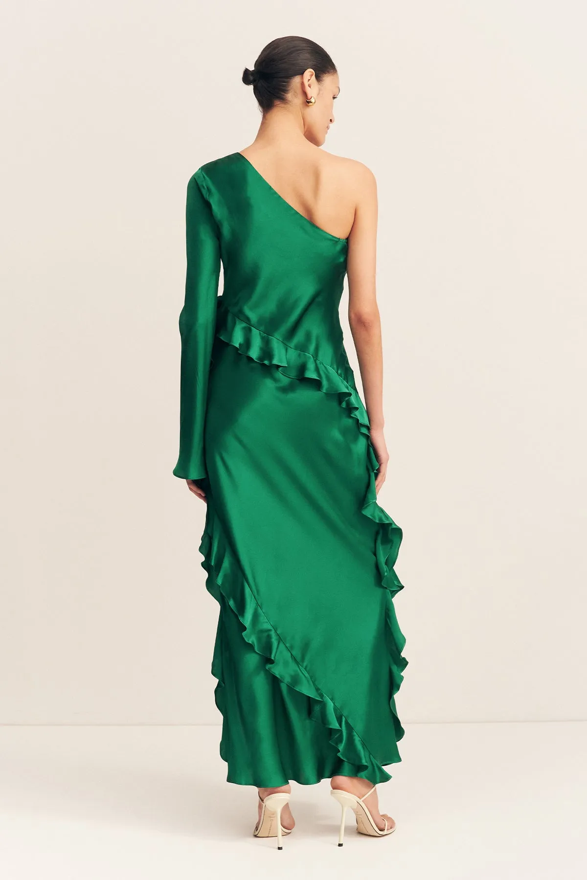 ELLE SILK ASYMMETRICAL ONE SHOULDER RUFFLE MAXI DRESS - EMERALD GREEN sold by Shona Joy product image thumbnail 5