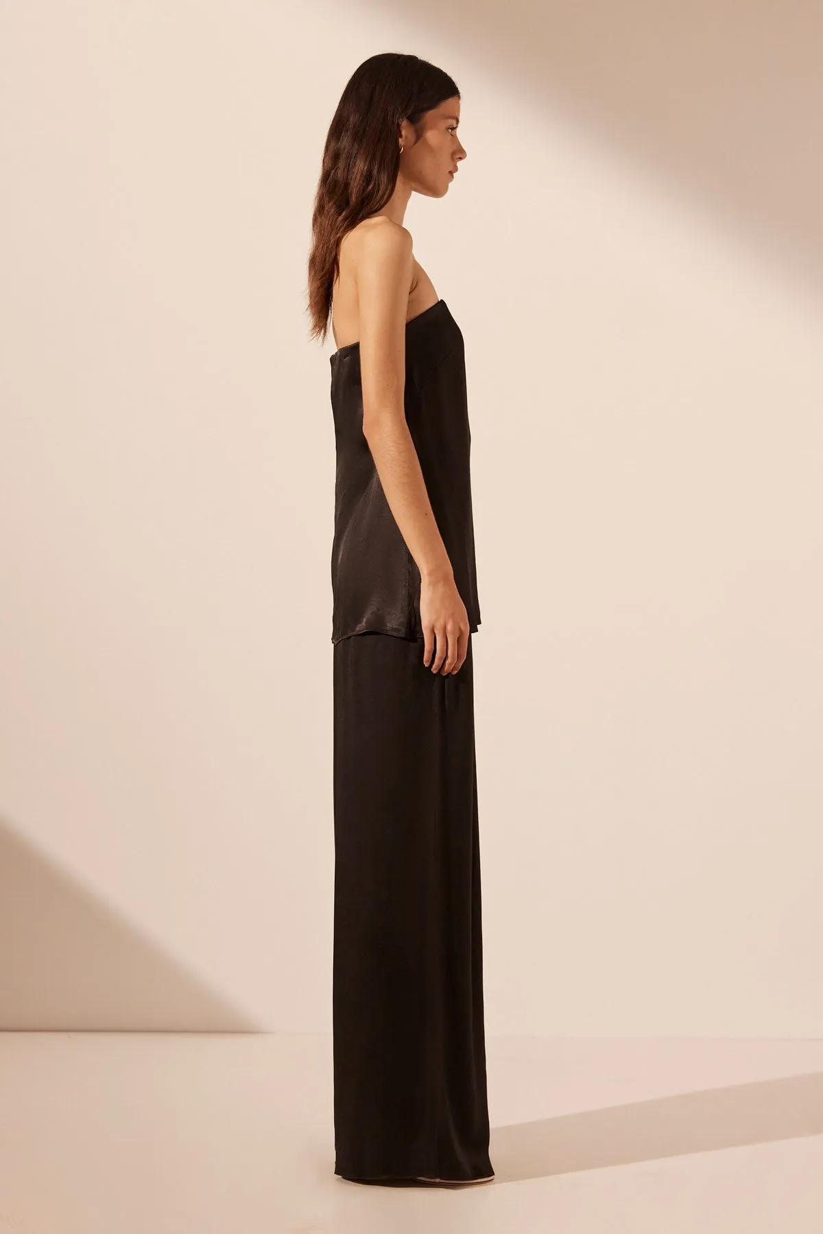 LA LUNE STRAPLESS COLUMN TOP - BLACK sold by Shona Joy product image thumbnail 3