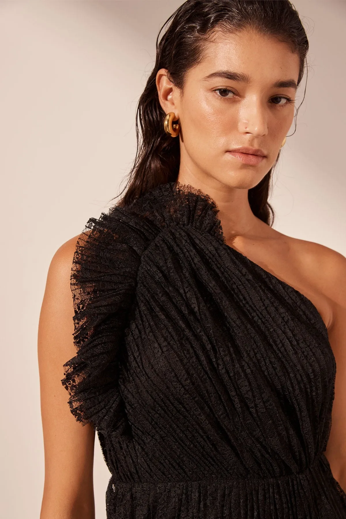 SOL LACE ASYMMETRICAL DETAIL MAXI DRESS - BLACK sold by Shona Joy product image thumbnail 2