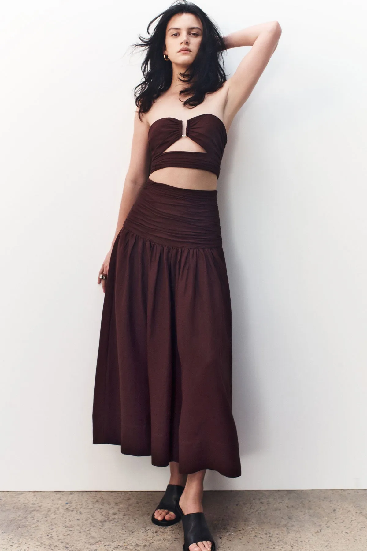 CEZANNE LINEN RUCHED MIDI SKIRT - COCOA sold by Shona Joy product image thumbnail 5