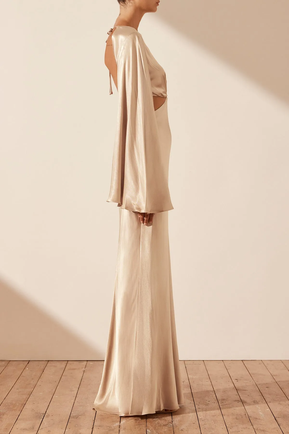 LA LUNE FLARED SLEEVE OPEN BACK MAXI DRESS - GOLD sold by Shona Joy product image thumbnail 3