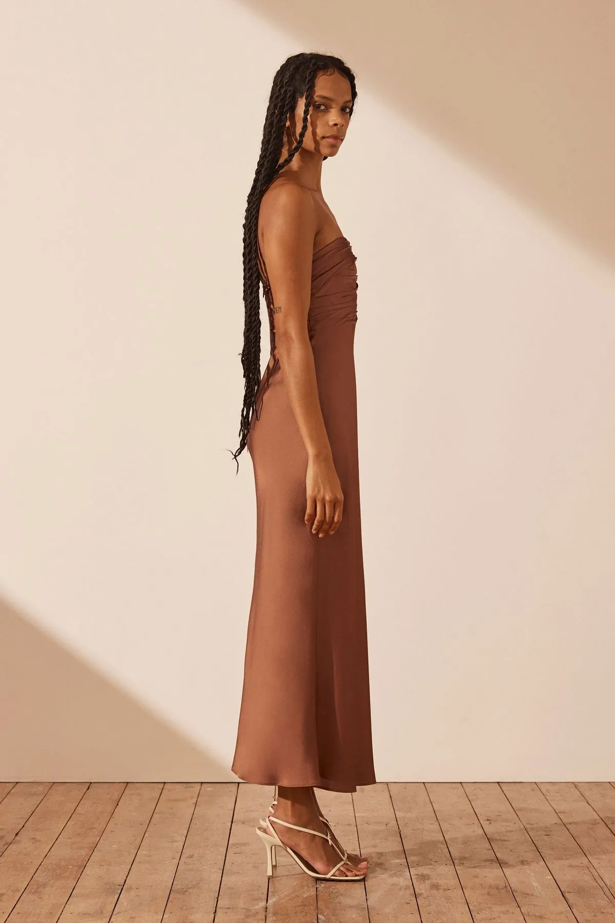 LUXE STRAPLESS RUCHED BODICE MIDI DRESS - MOCHA sold by Shona Joy product image thumbnail 3